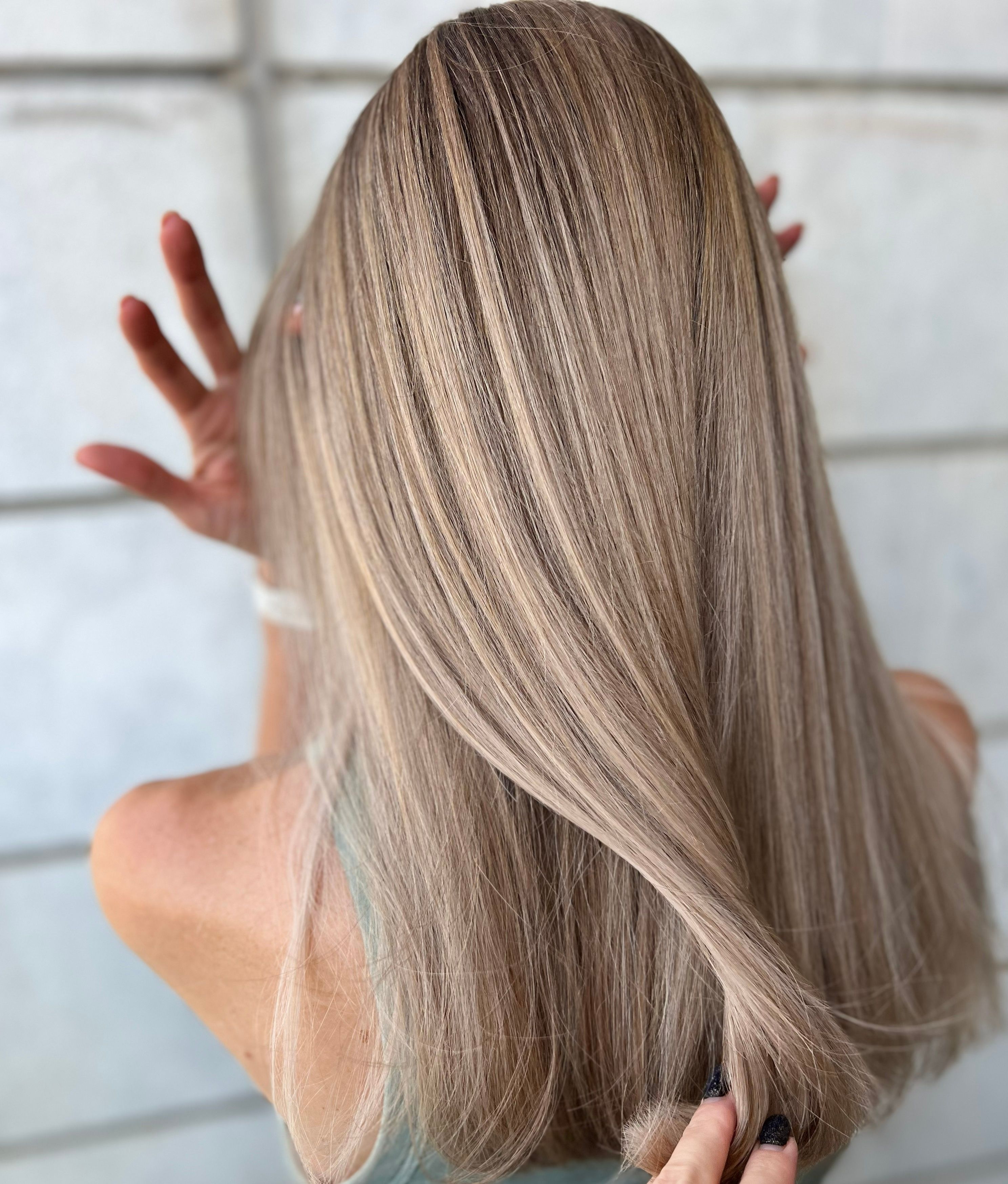 Elena Gendelev — Cool Balayage ONESHOT Hair Awards entry
