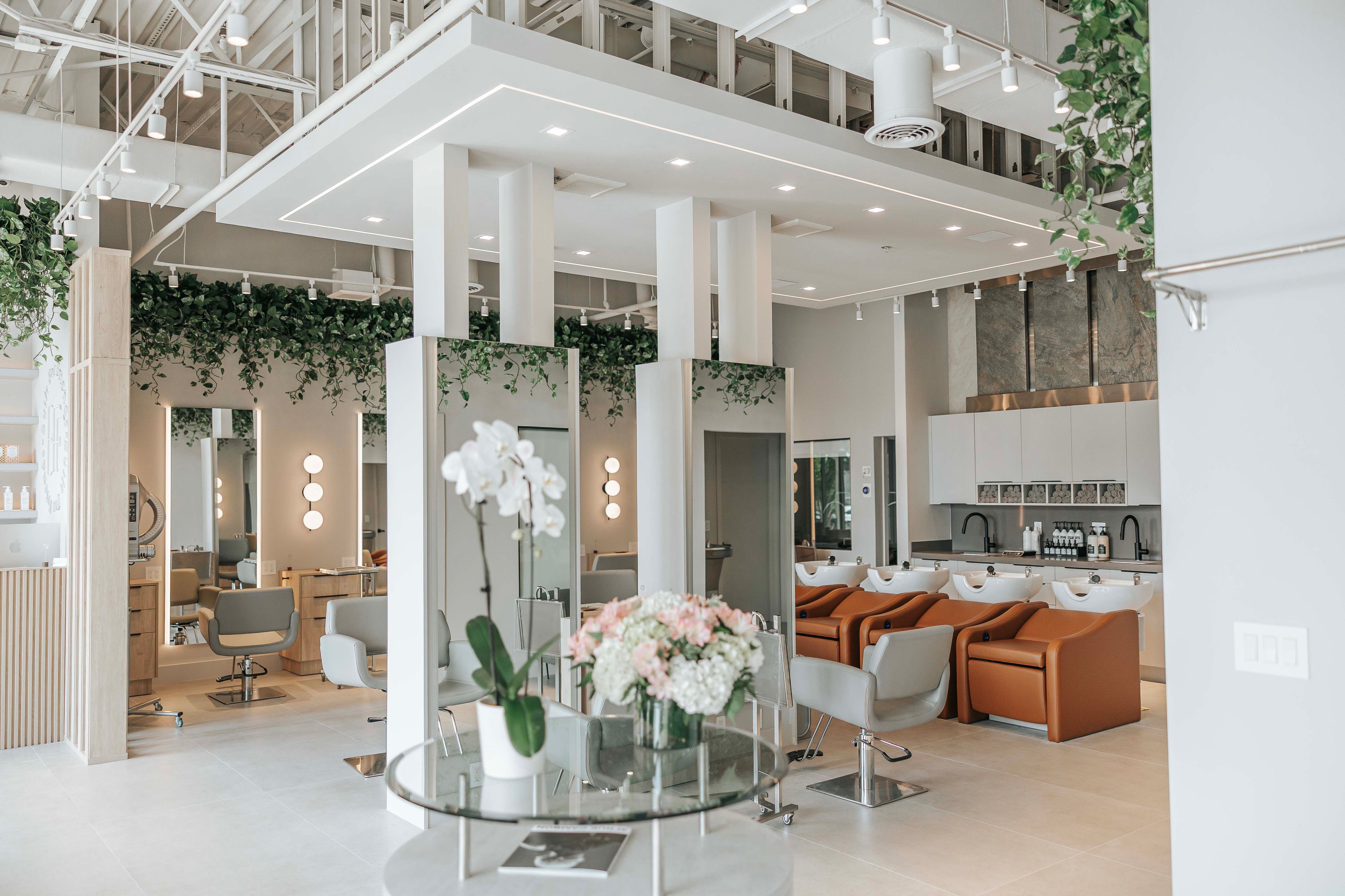 Camila Lemes — Salon Decor ONESHOT Hair Awards entry