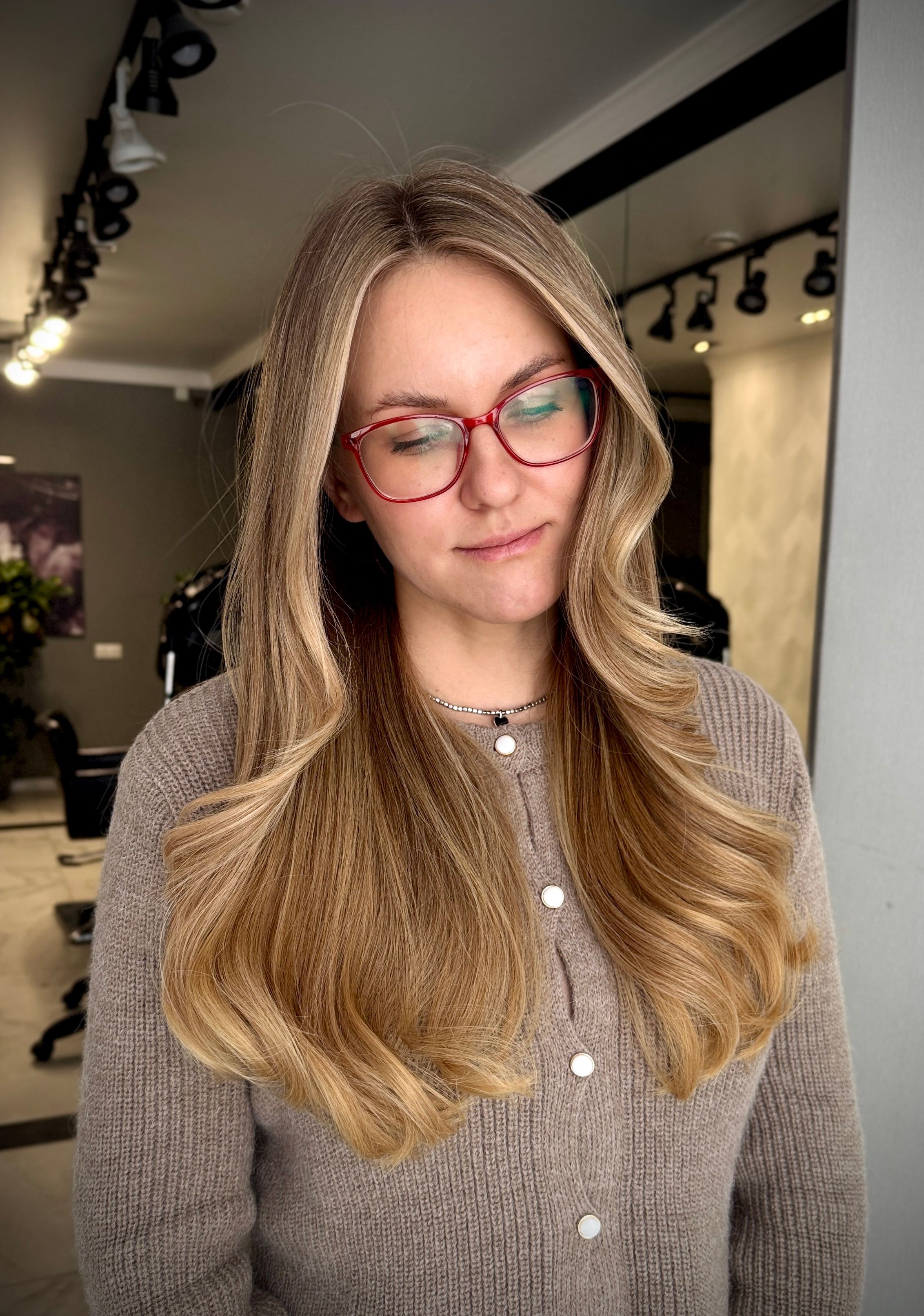 Elena Grishina — Warm Balayage ONESHOT Hair Awards entry