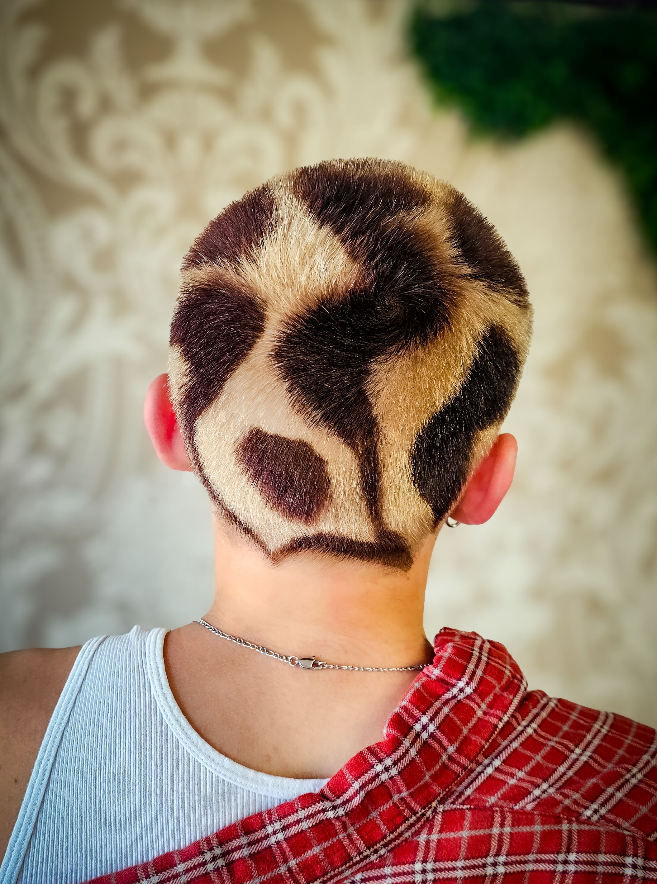 Allison Marlow — Creative Color ONESHOT Hair Awards entry