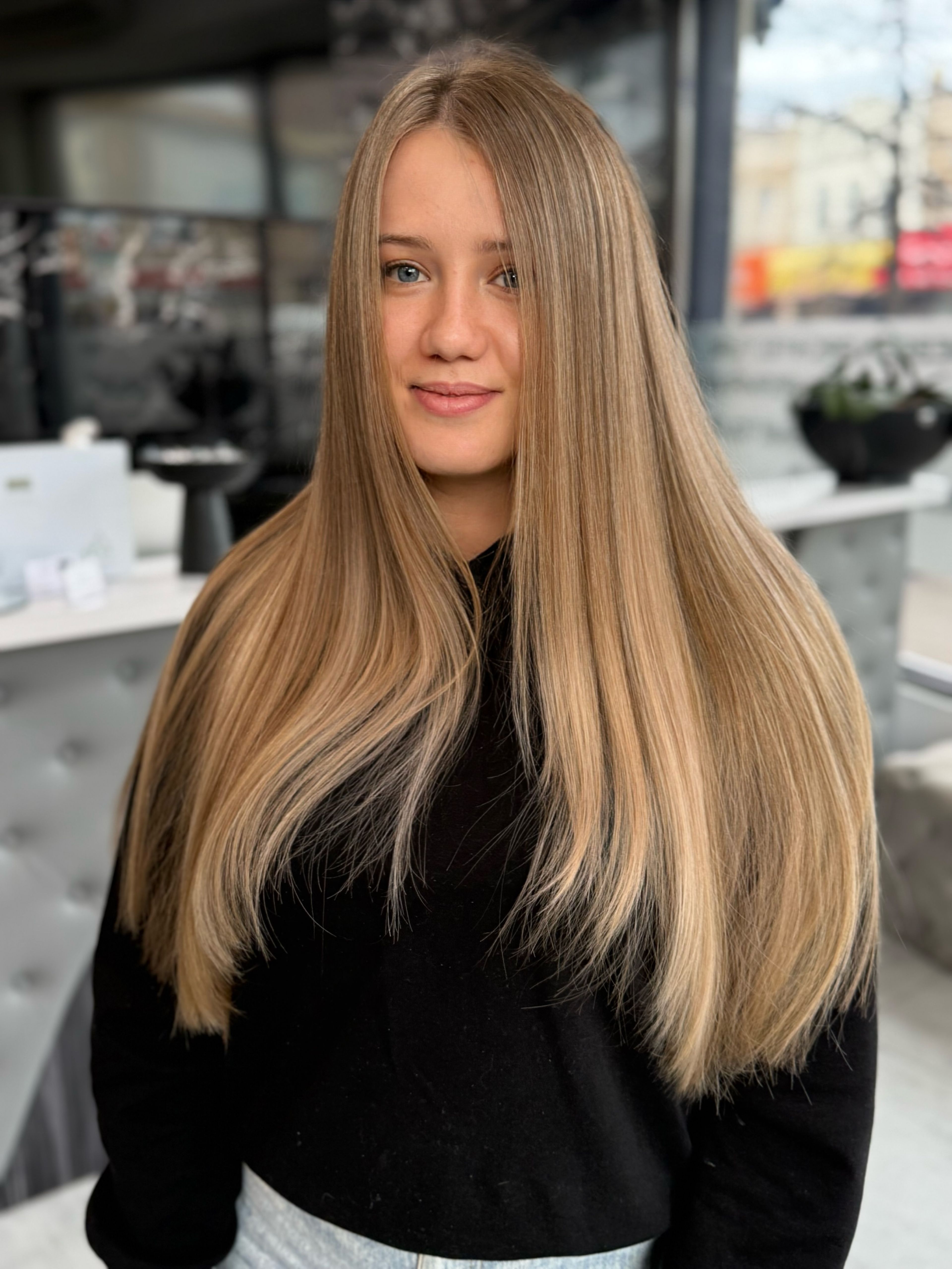 Elena Skriabina — Warm Balayage ONESHOT Hair Awards entry