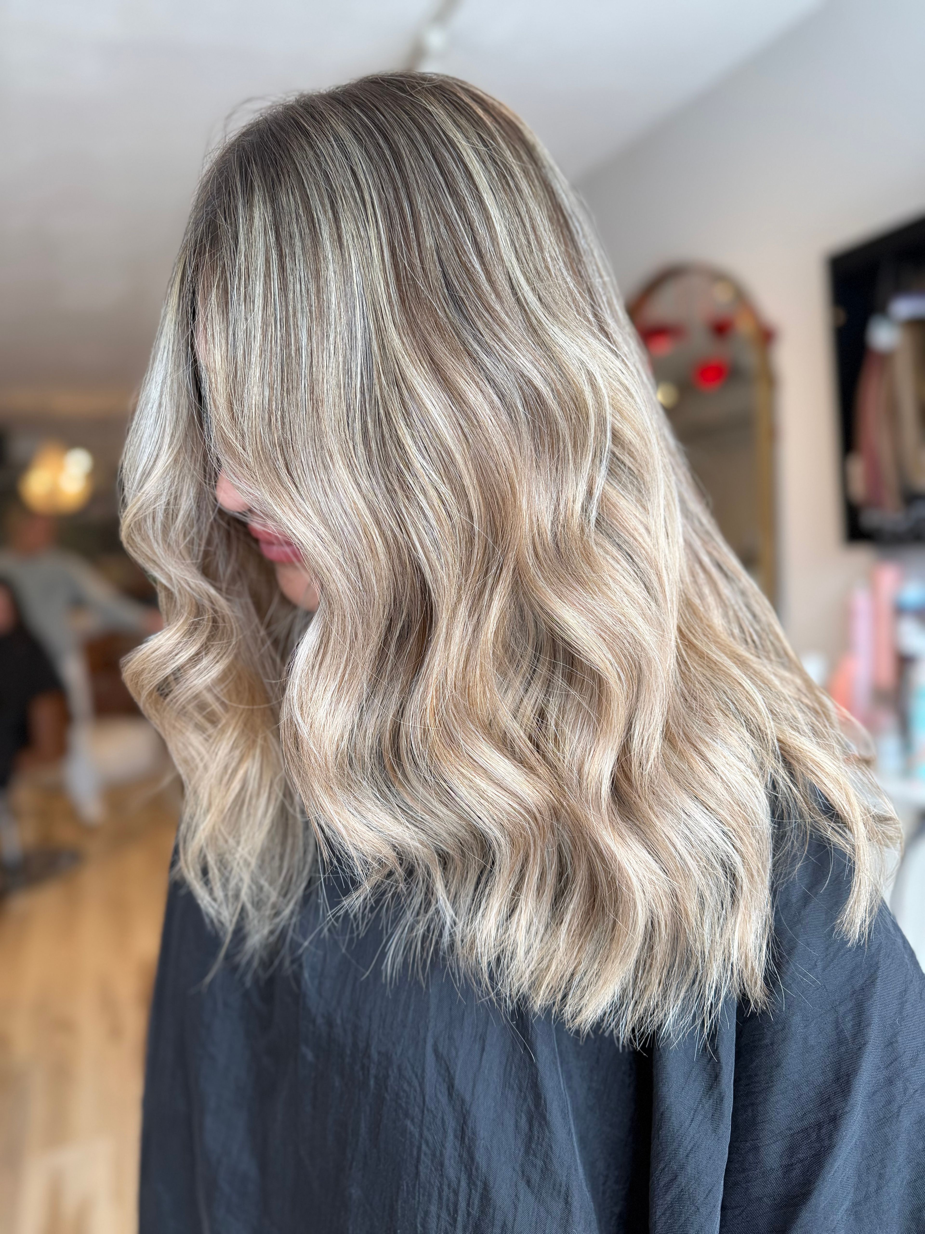 Morgan Taylor — Blondes ONESHOT Hair Awards entry