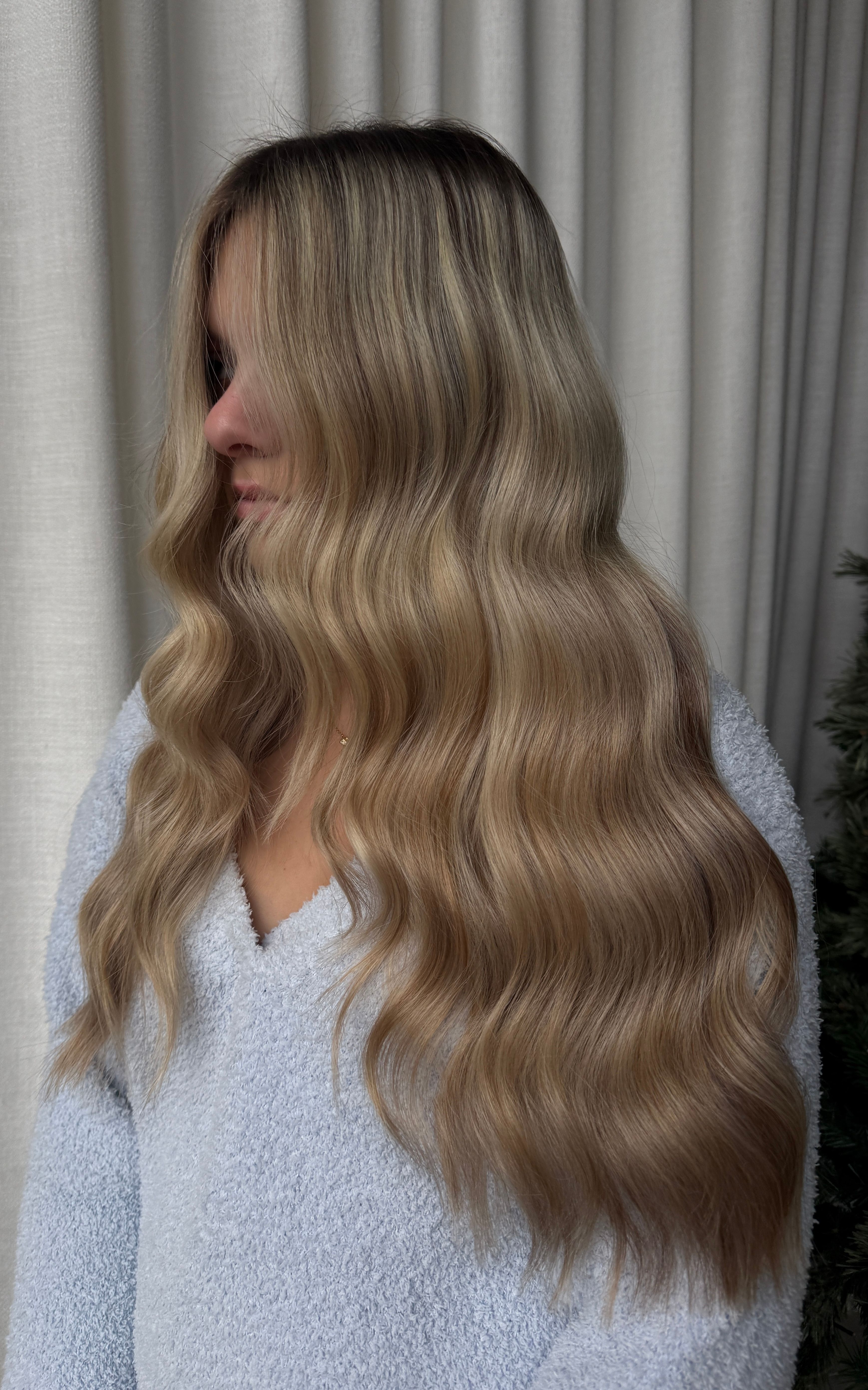 Hanna McGuinness — Blondes ONESHOT Hair Awards entry