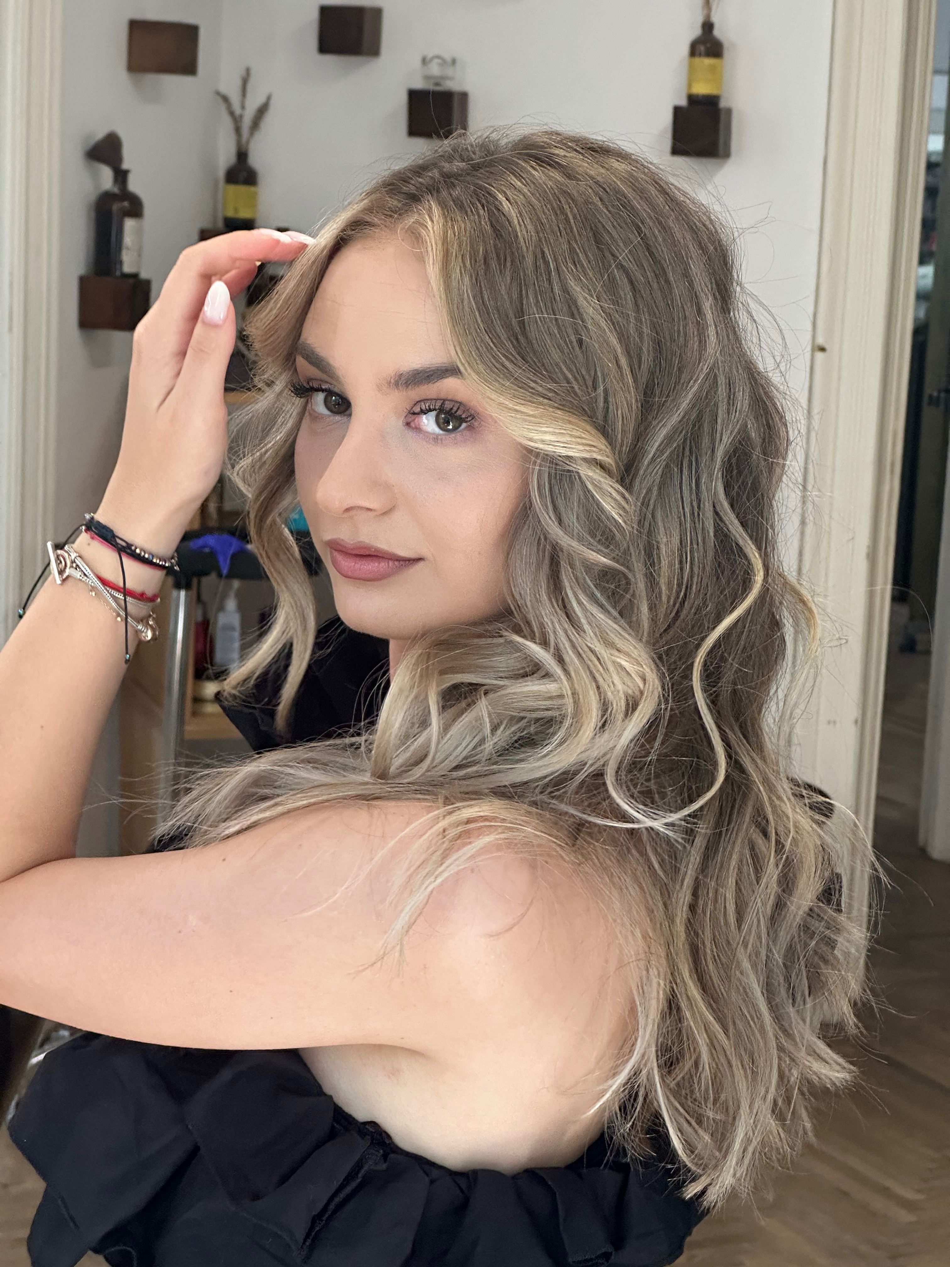 Mia Dragu — Platinum ONESHOT Hair Awards entry