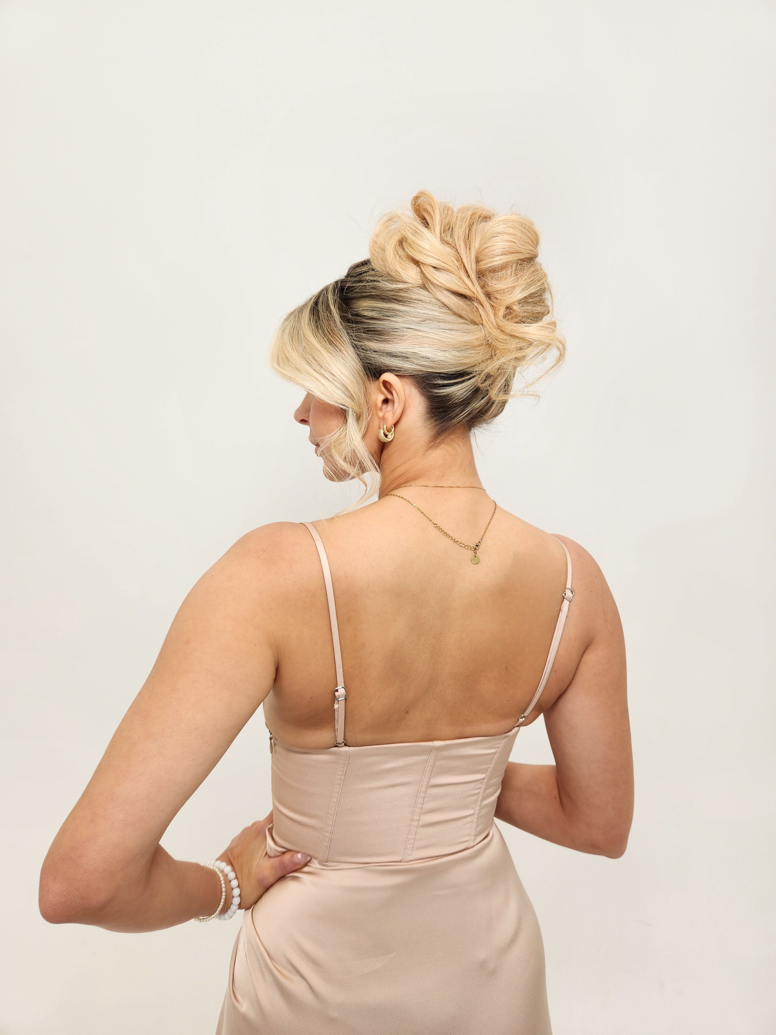 Natalie Hiroz — Special Event Styling ONESHOT Hair Awards entry