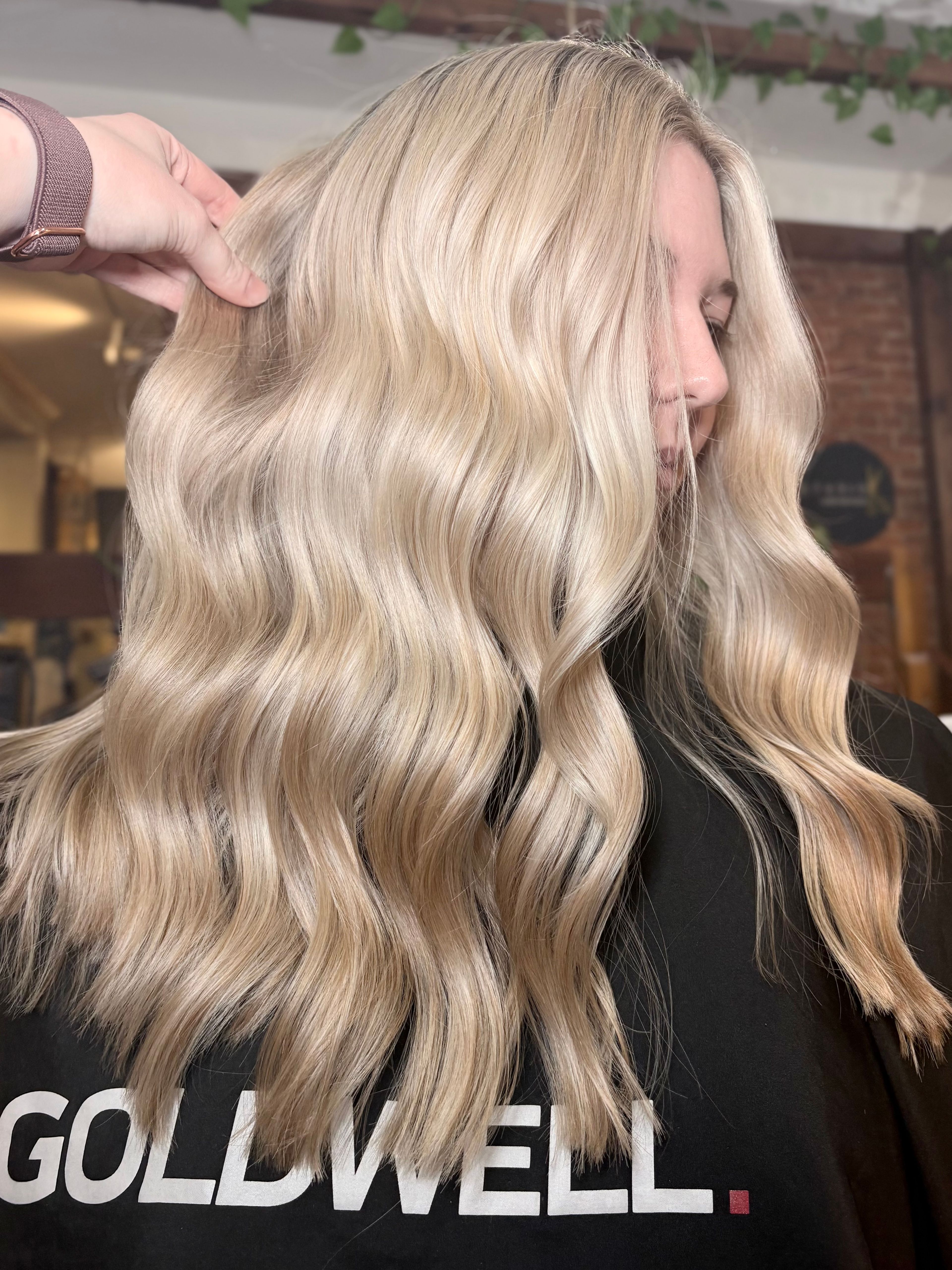 Olivia Broughton — Platinum ONESHOT Hair Awards entry