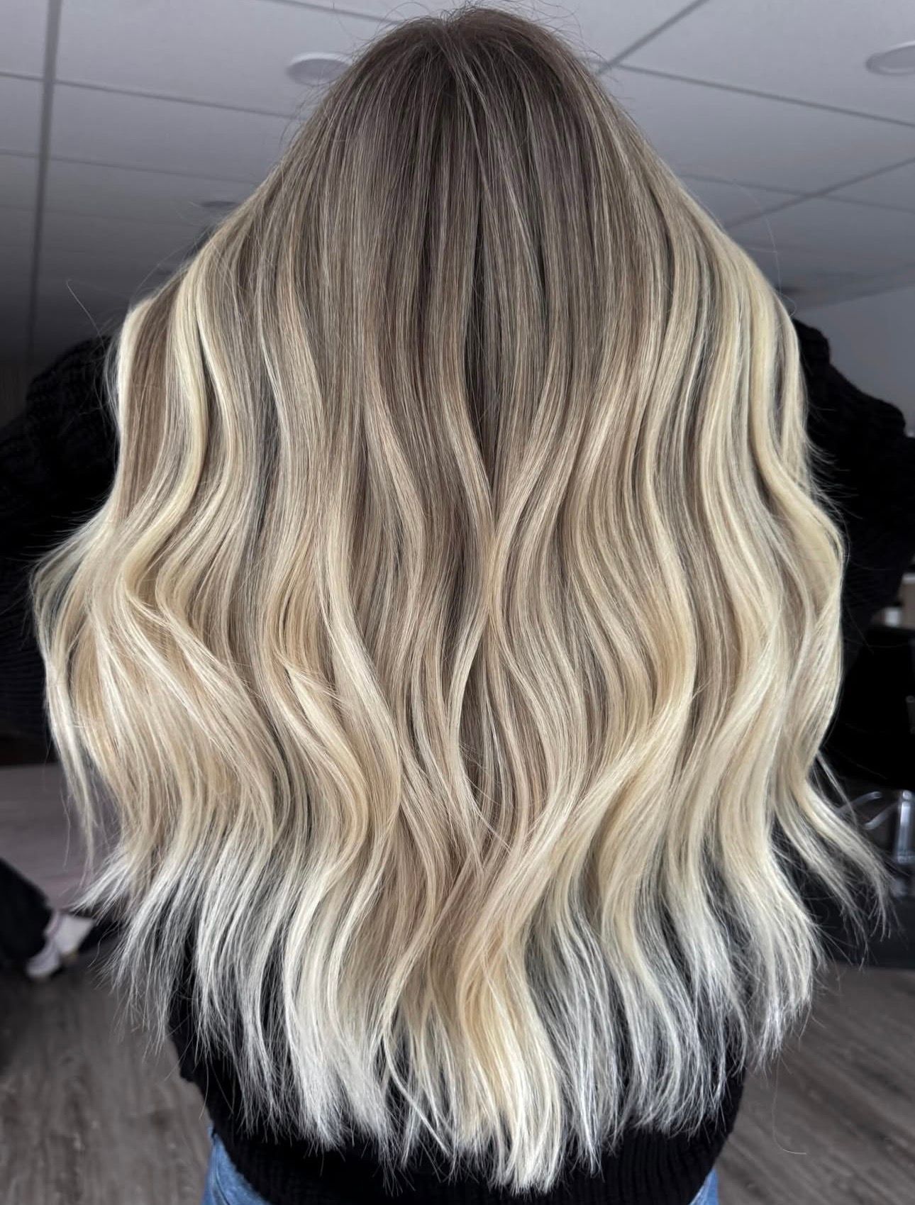 Rylee Heyza — Platinum ONESHOT Hair Awards entry
