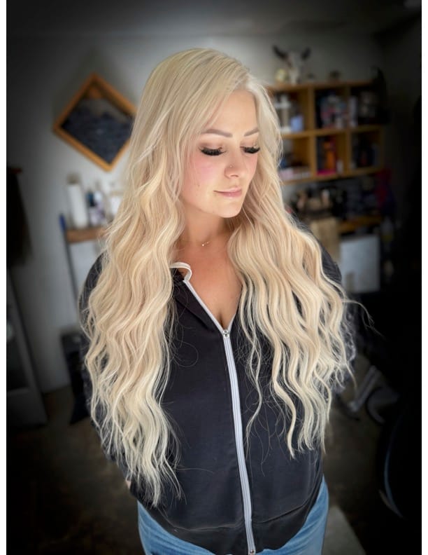 Lindsey Monjure — Platinum ONESHOT Hair Awards entry