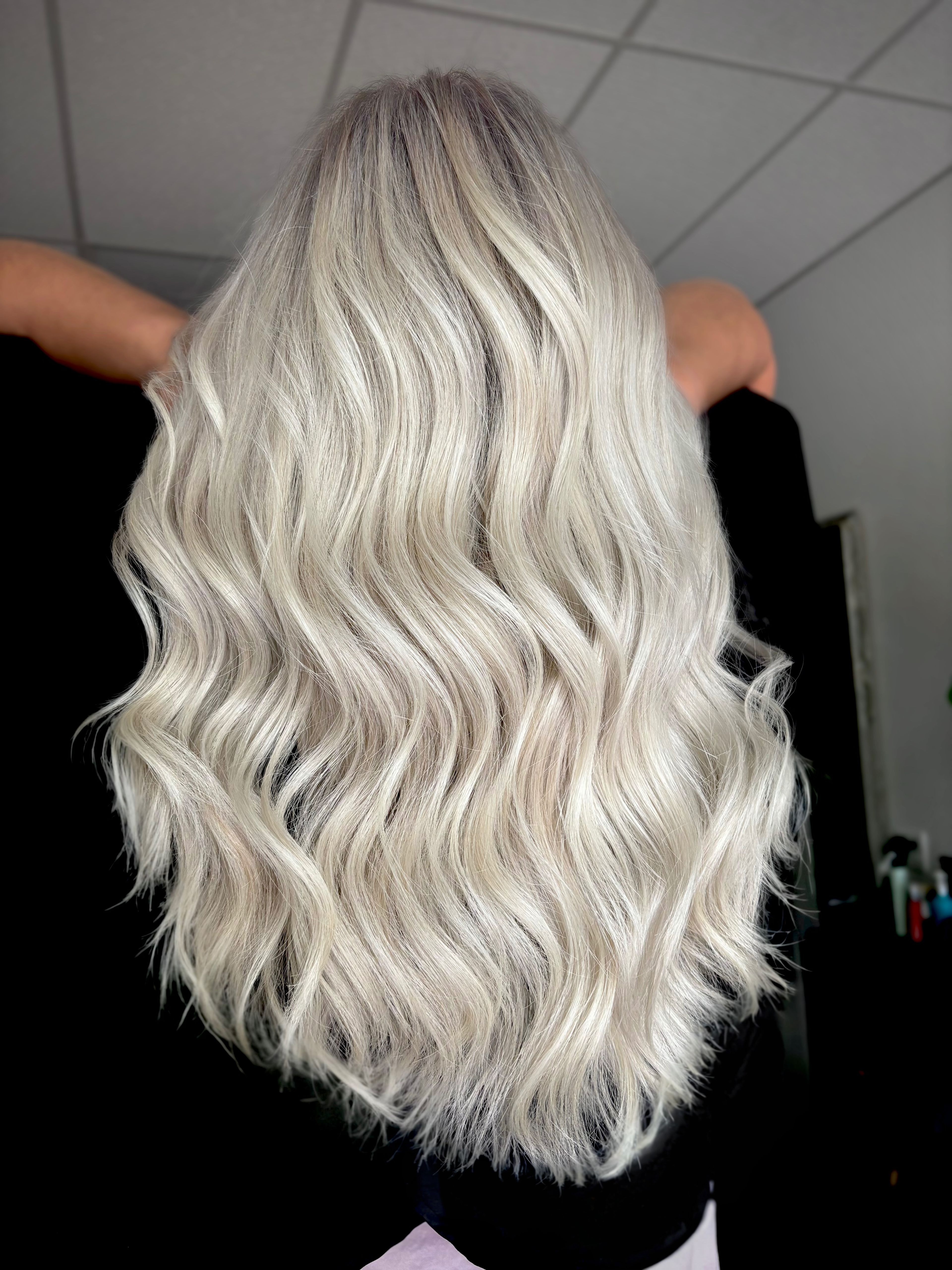 Ashley Calandro — Platinum ONESHOT Hair Awards entry