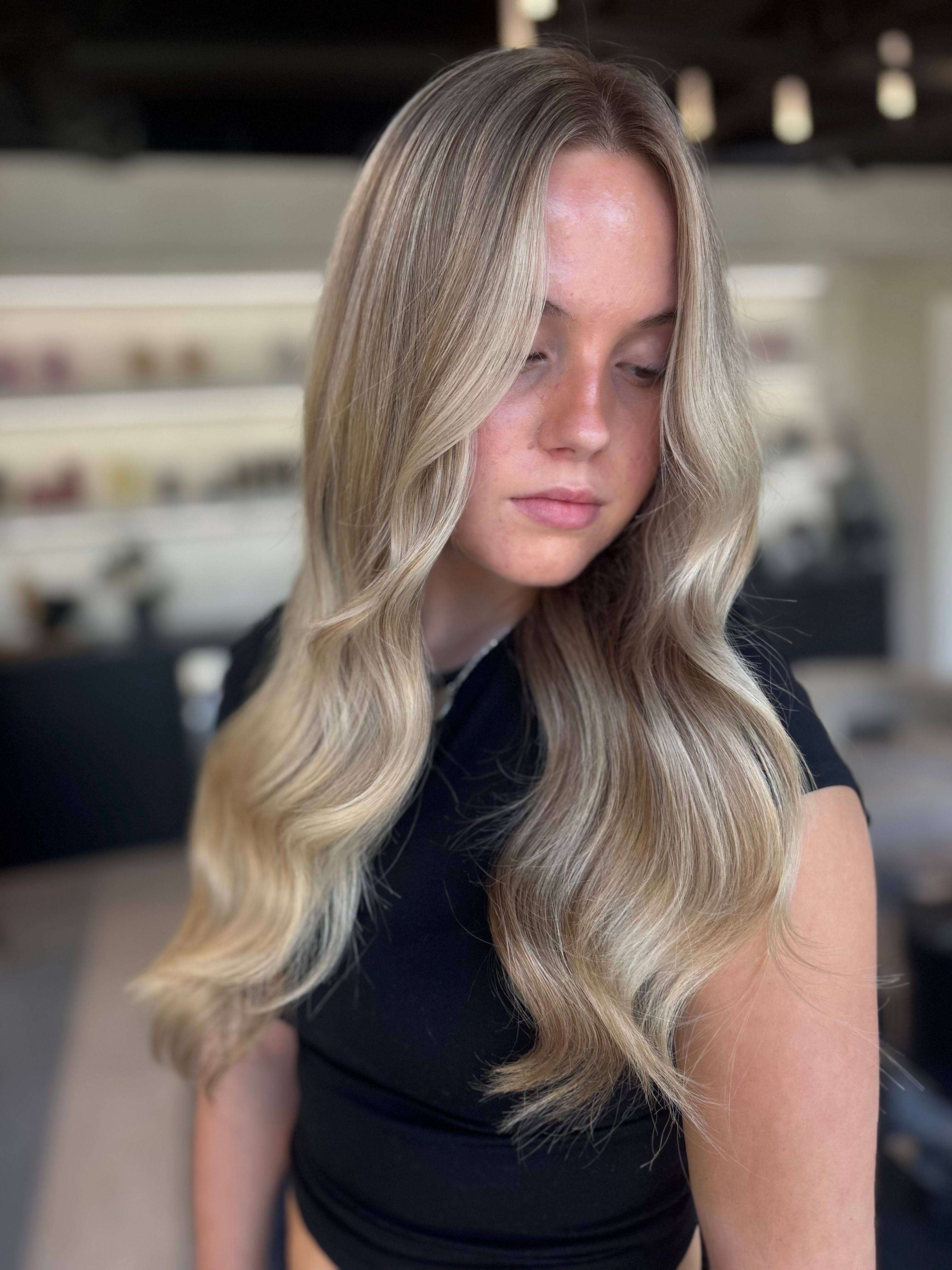Amber McDougall — Blondes ONESHOT Hair Awards entry