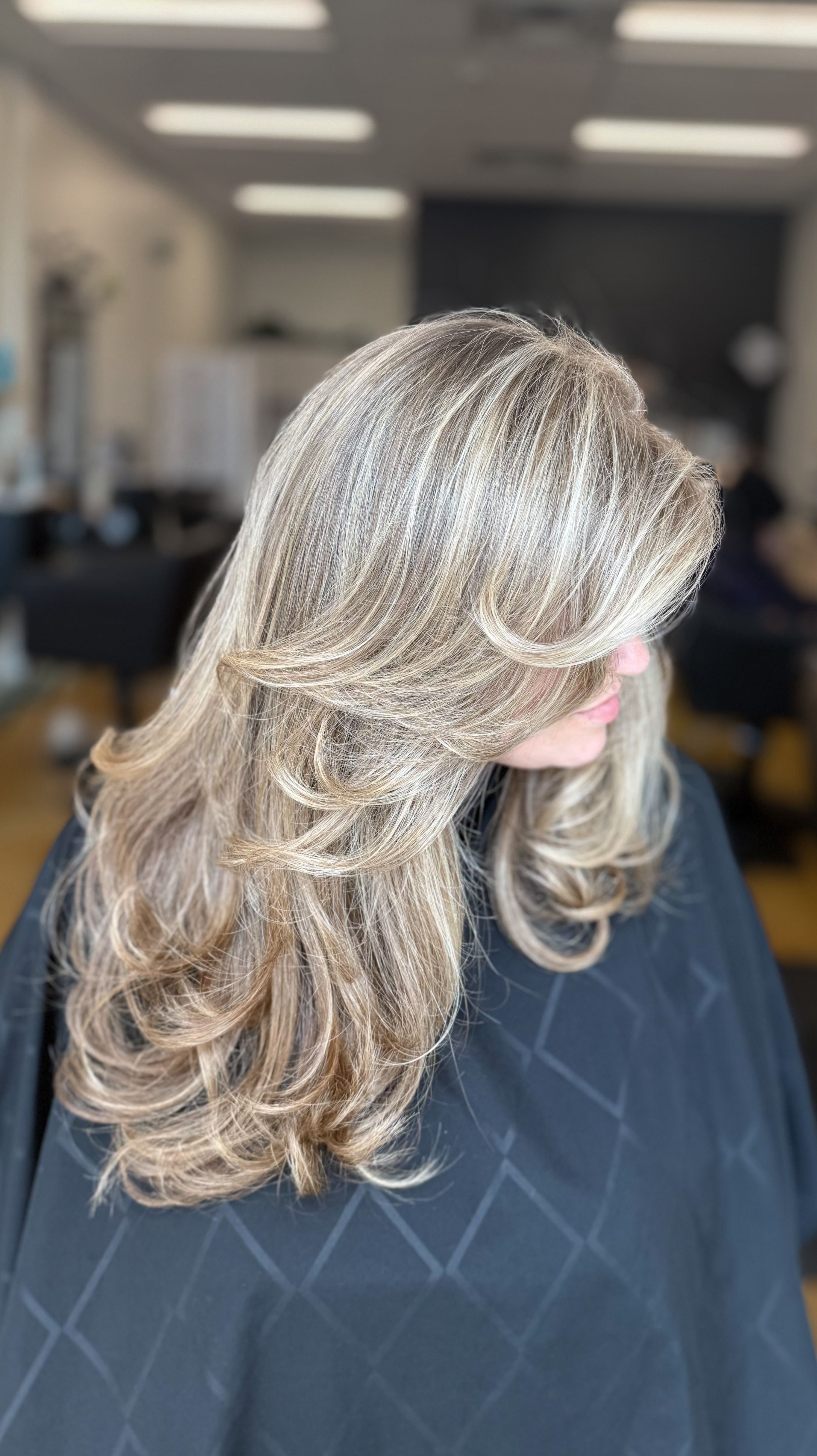 Arianna Ahmeti — Cool Balayage ONESHOT Hair Awards entry