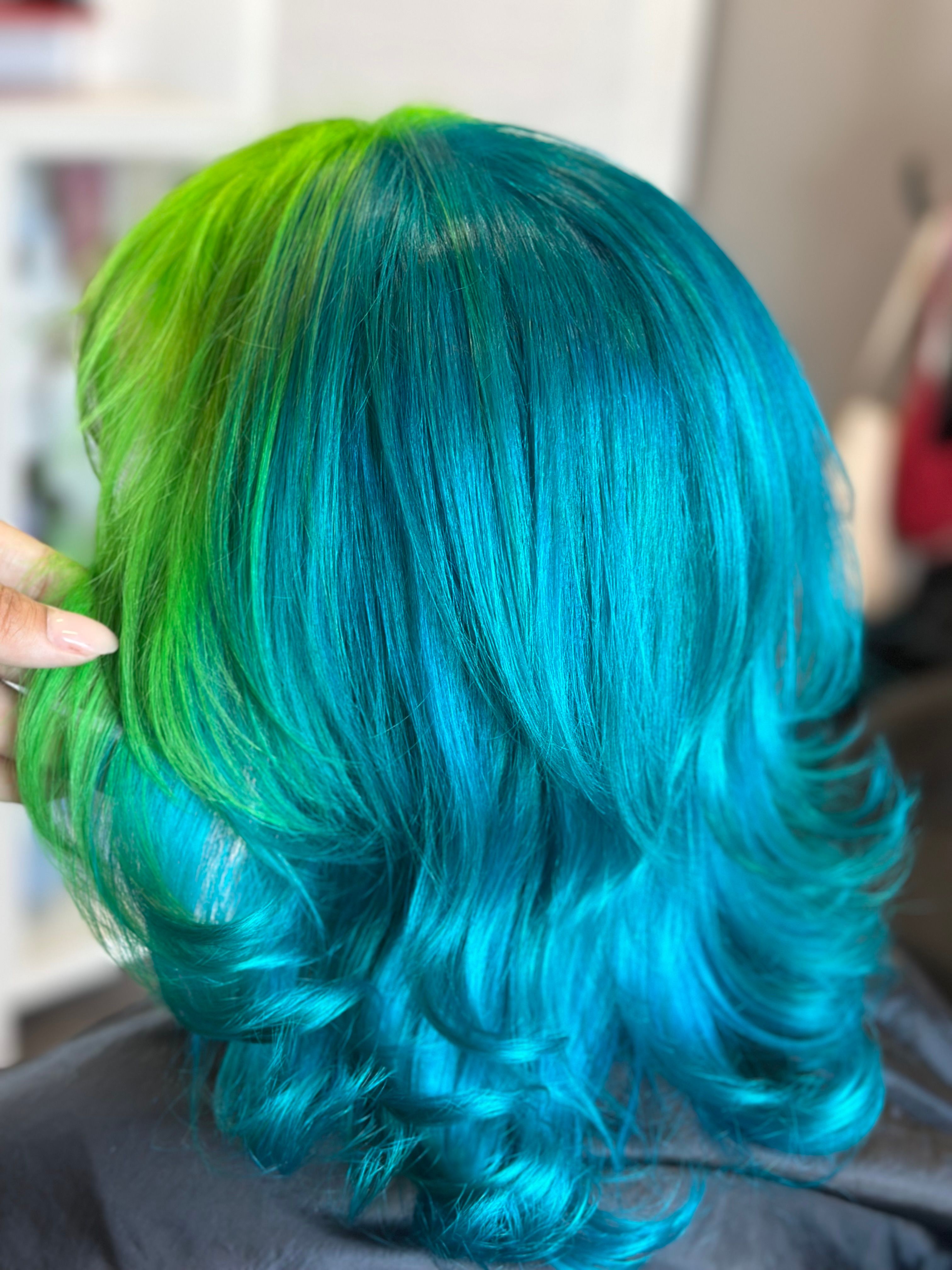 Izamar Pimentel — Creative Color ONESHOT Hair Awards entry