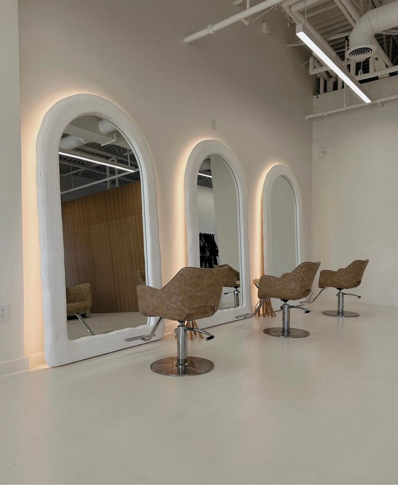 Deb Todd — Salon Decor ONESHOT Hair Awards entry