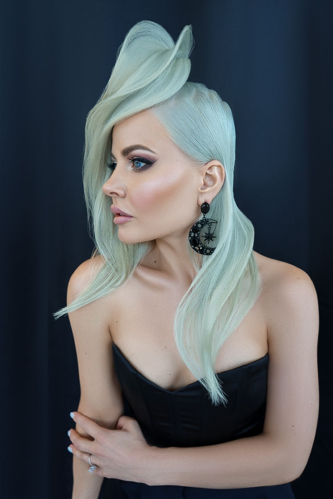 Veronika Shurunova — Styling Shot ONESHOT Hair Awards entry