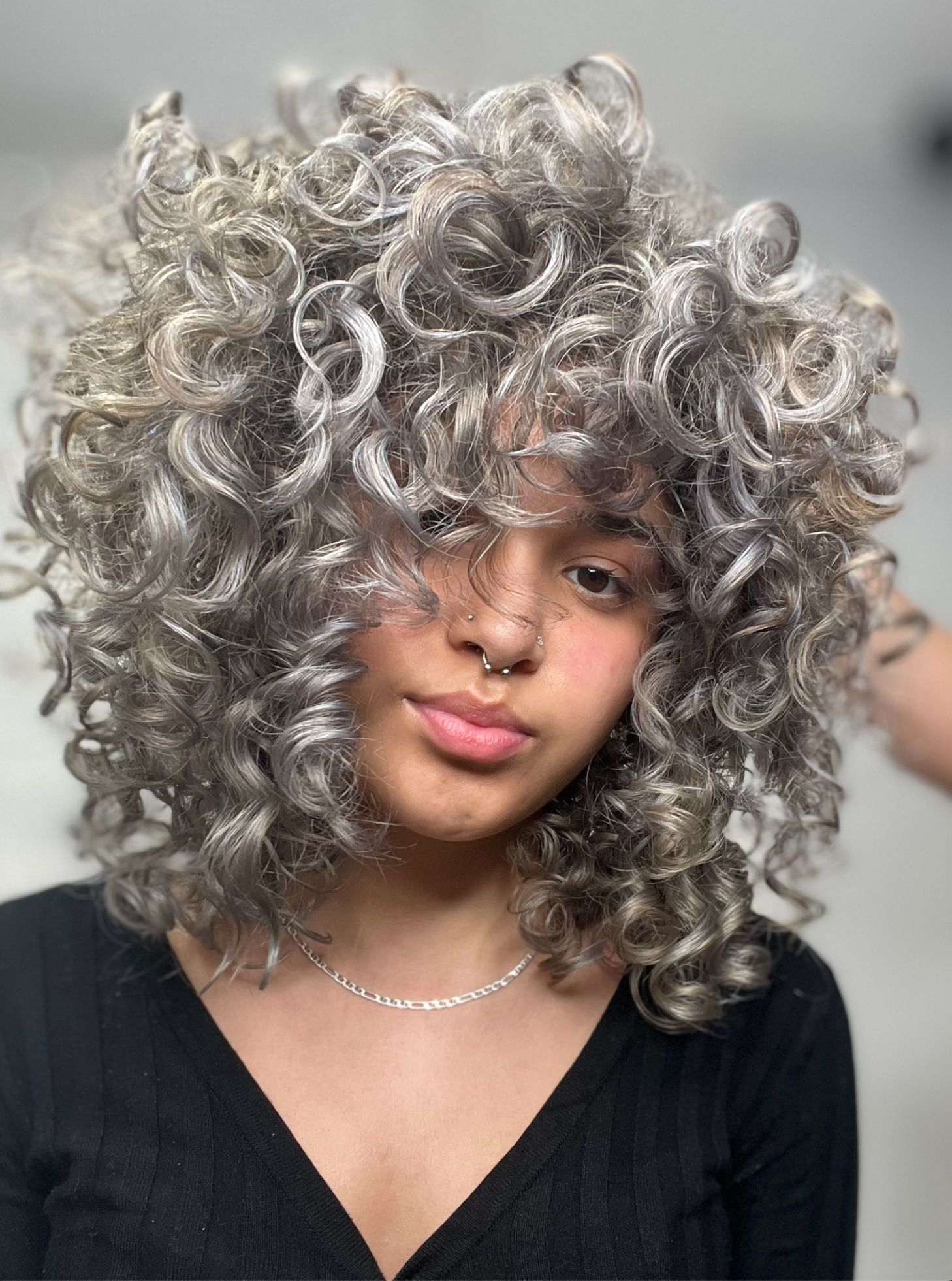 Lisa Mardo — Platinum ONESHOT Hair Awards entry