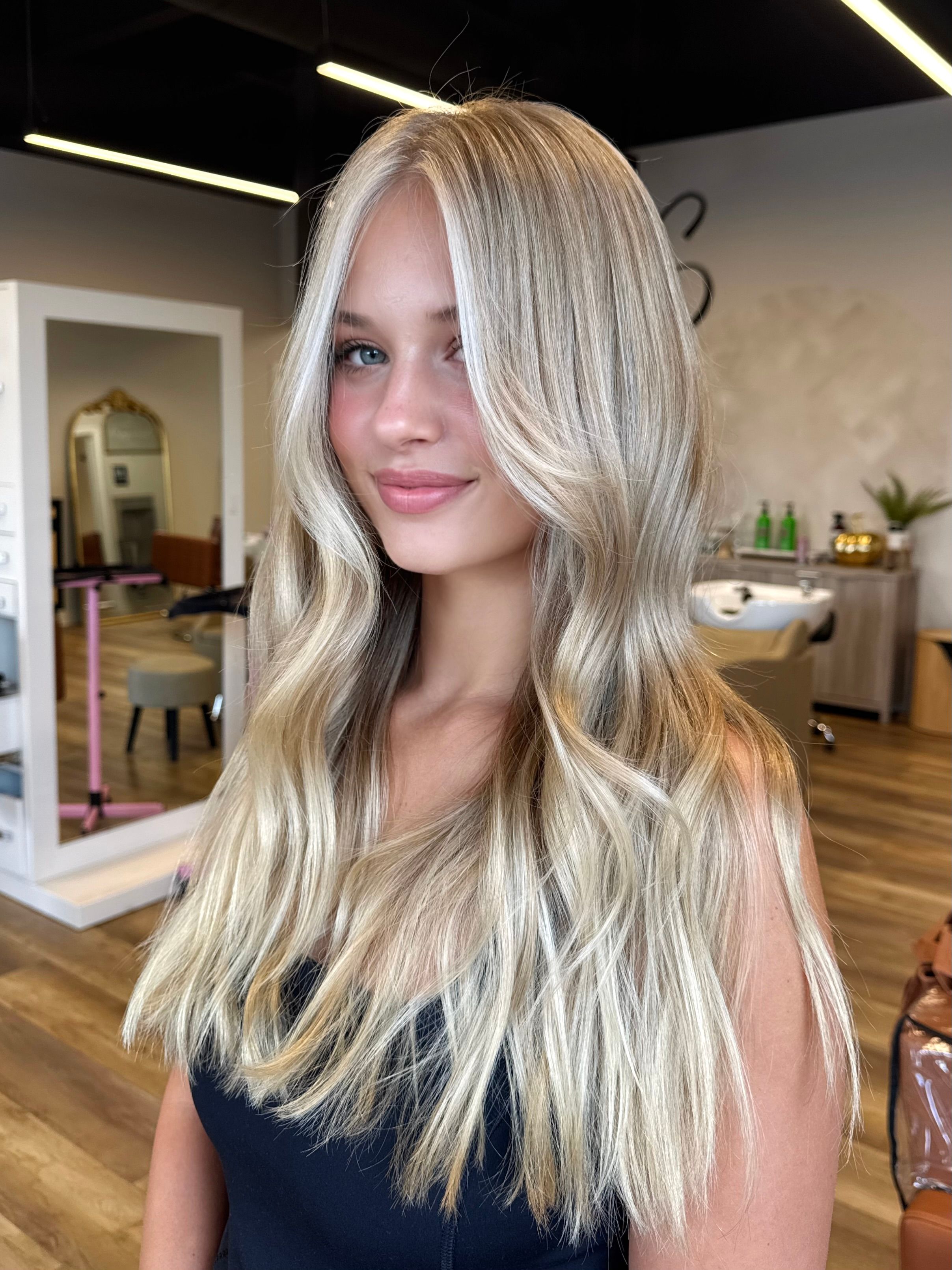 Megan Leyva — Blondes ONESHOT Hair Awards entry