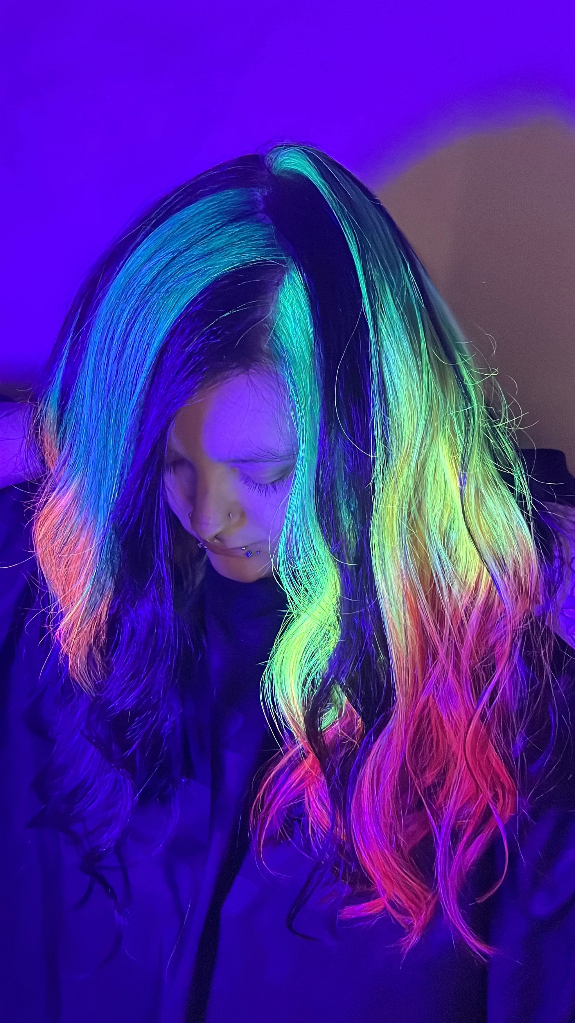 Sarah Santella — Color Blocking ONESHOT Hair Awards entry