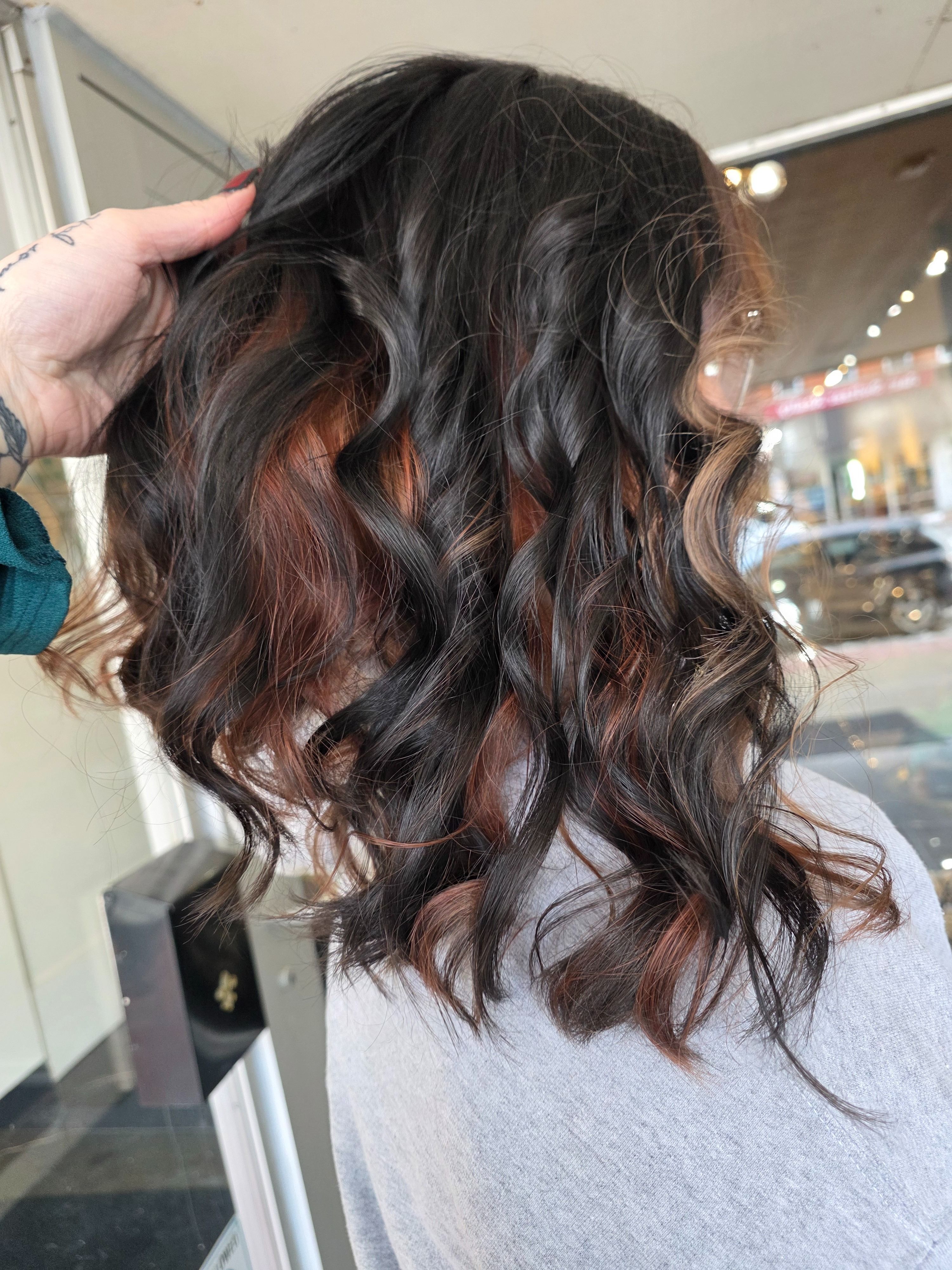 Makayla Hildebrandt — Color Education Video ONESHOT Hair Awards entry