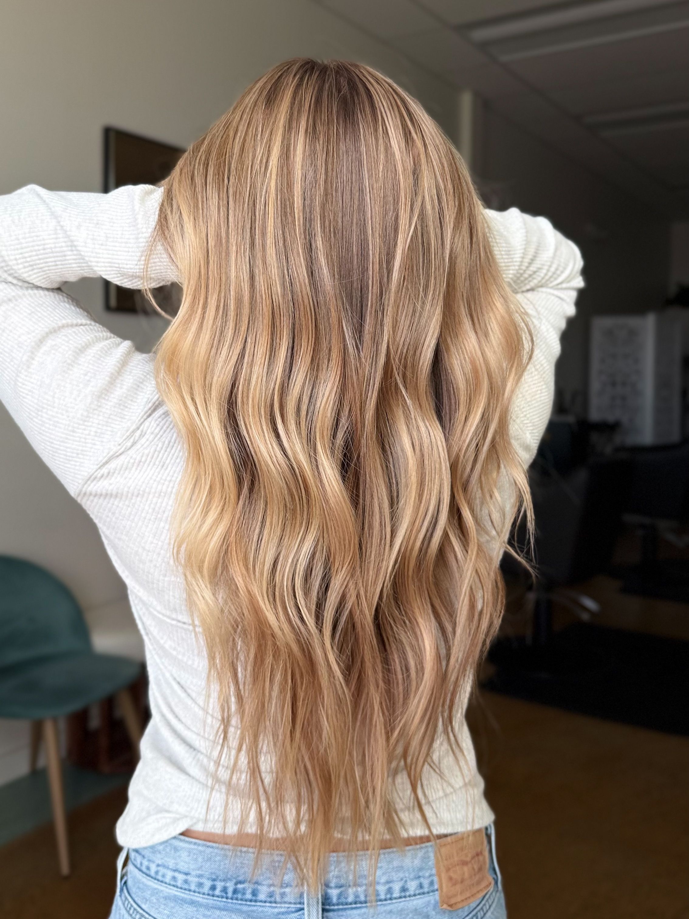 Arianna Ahmeti — Brunettes ONESHOT Hair Awards entry