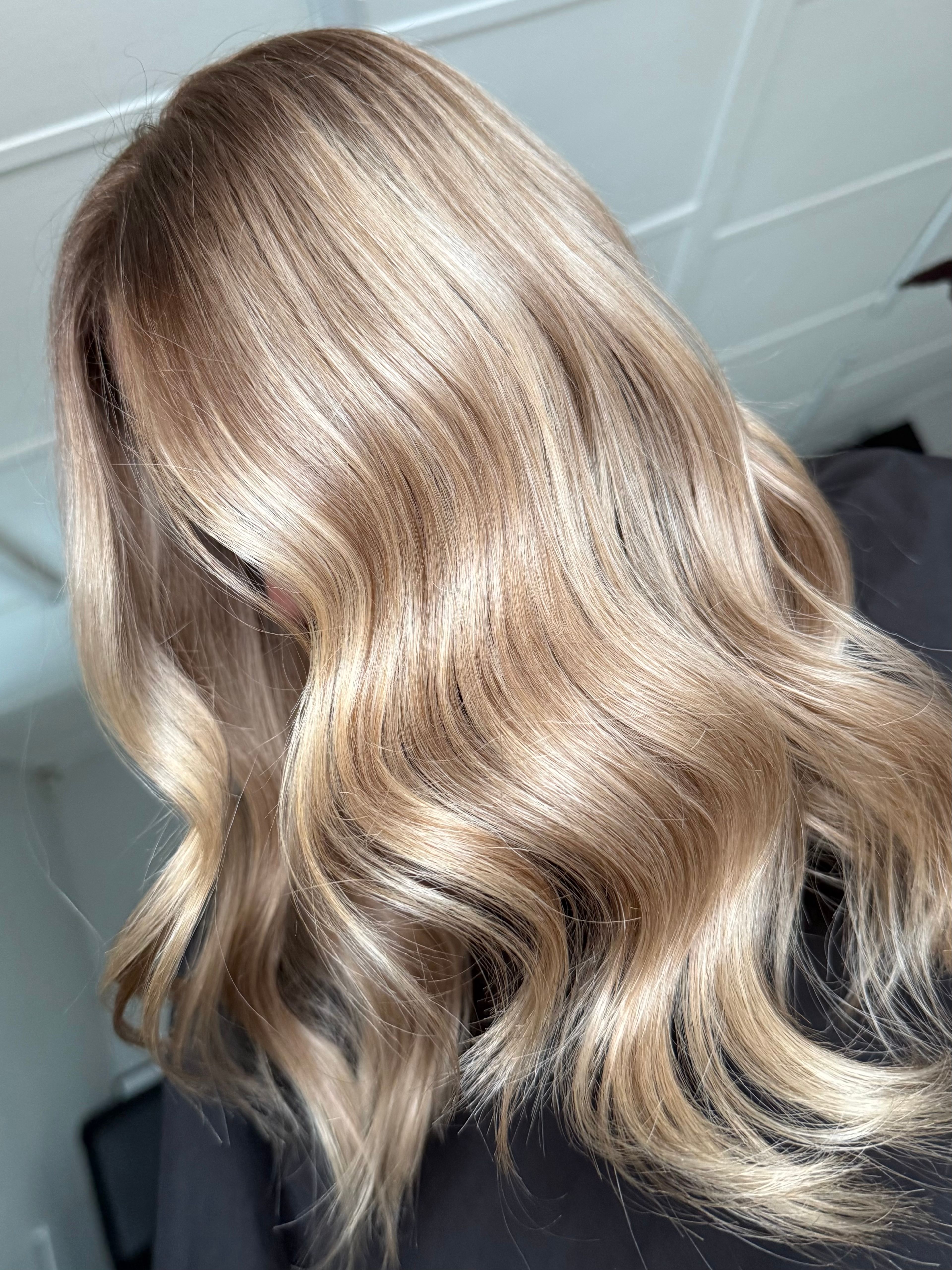 Irene Lucas — Blondes ONESHOT Hair Awards entry