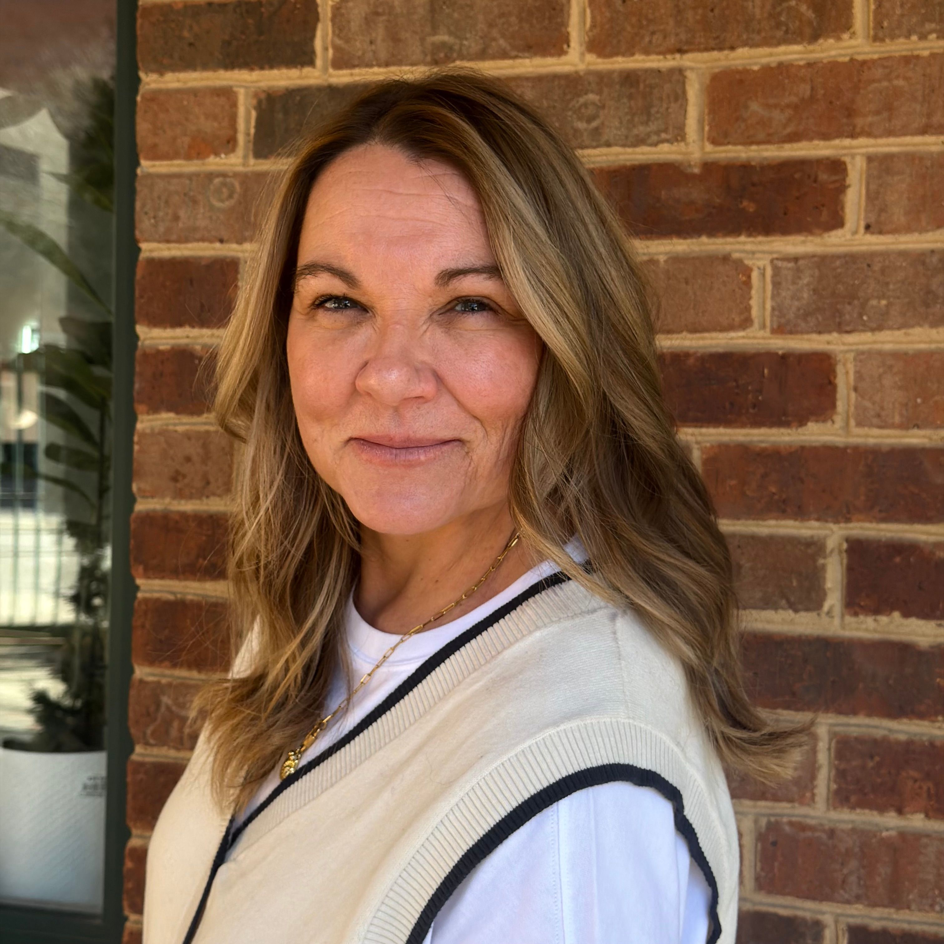 Ella Wilkinson — Warm Balayage ONESHOT Hair Awards entry