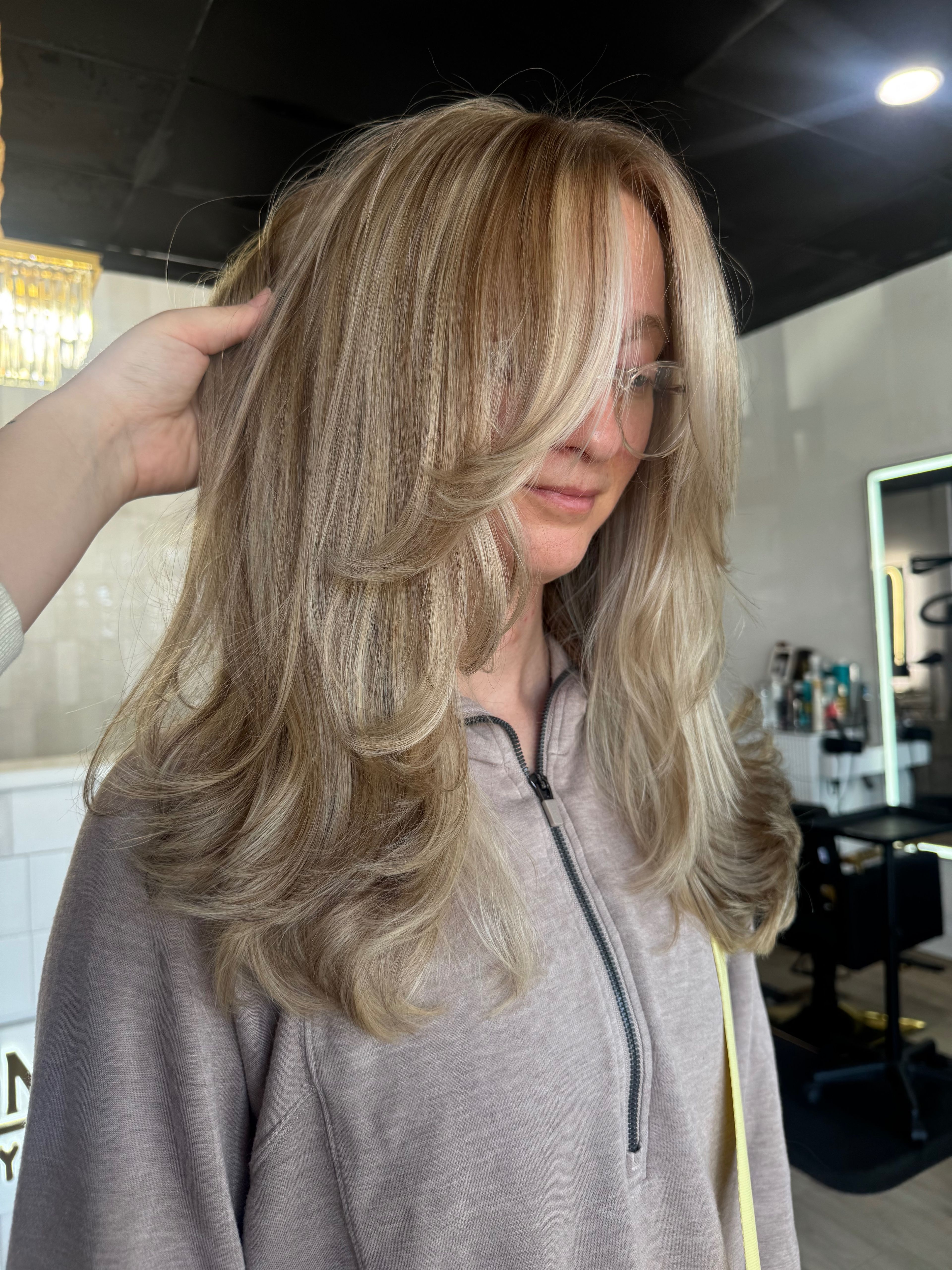 Karolina Williams — Hair Cut Shot ONESHOT Hair Awards entry