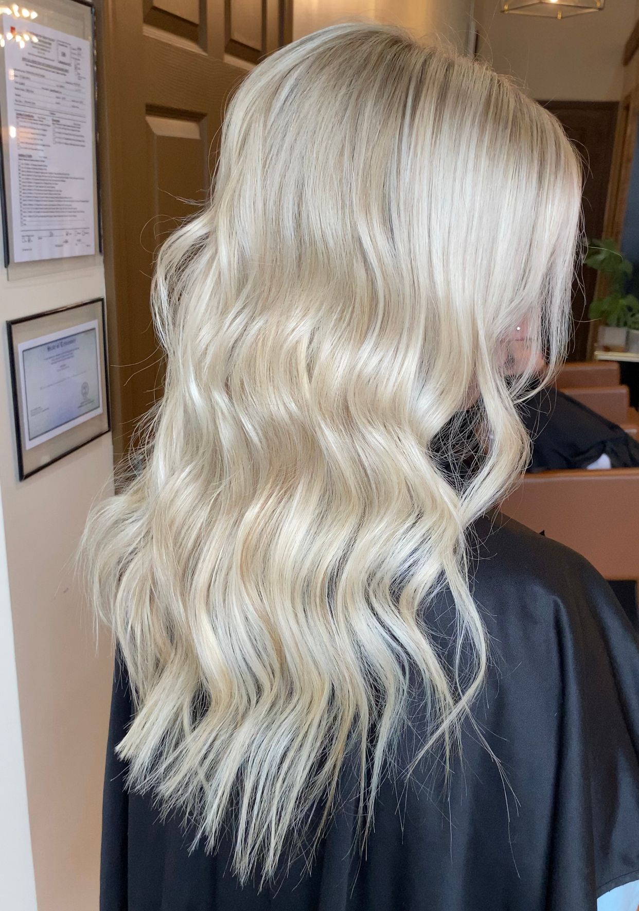 Tiffani Evans — Blondes ONESHOT Hair Awards entry