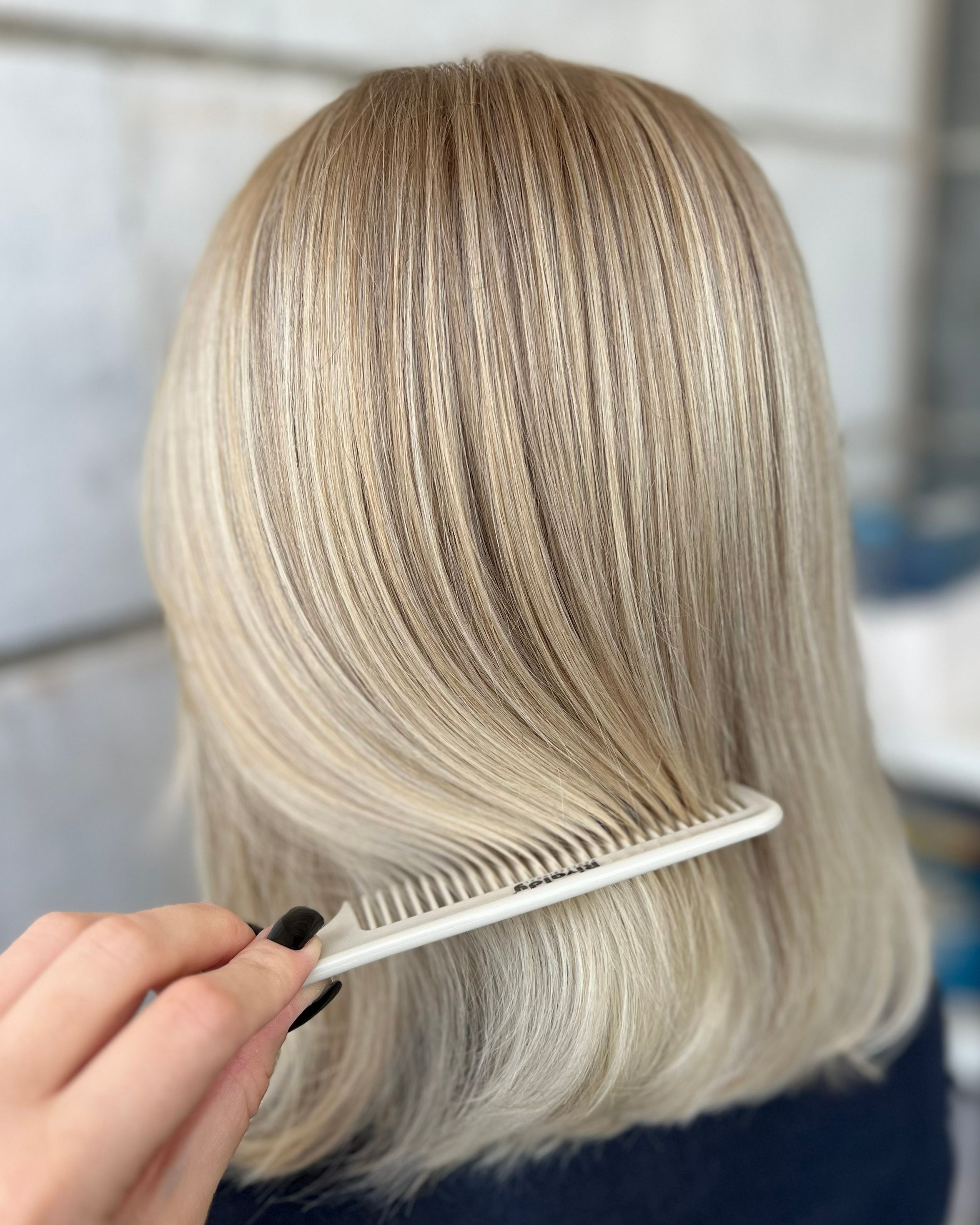 Elena Gendelev — Blondes ONESHOT Hair Awards entry