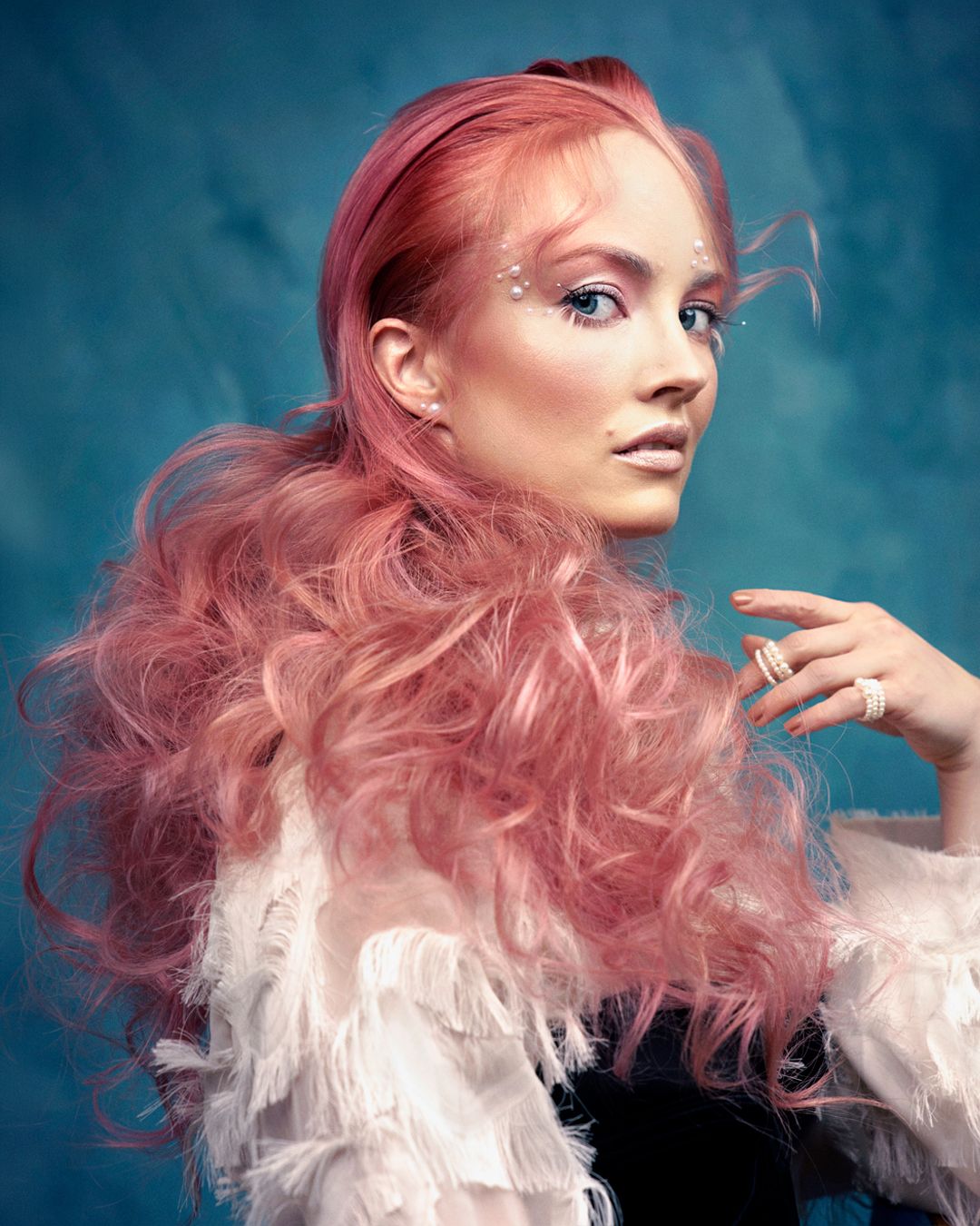 Maiju Korhonen — Styling Shot ONESHOT Hair Awards entry