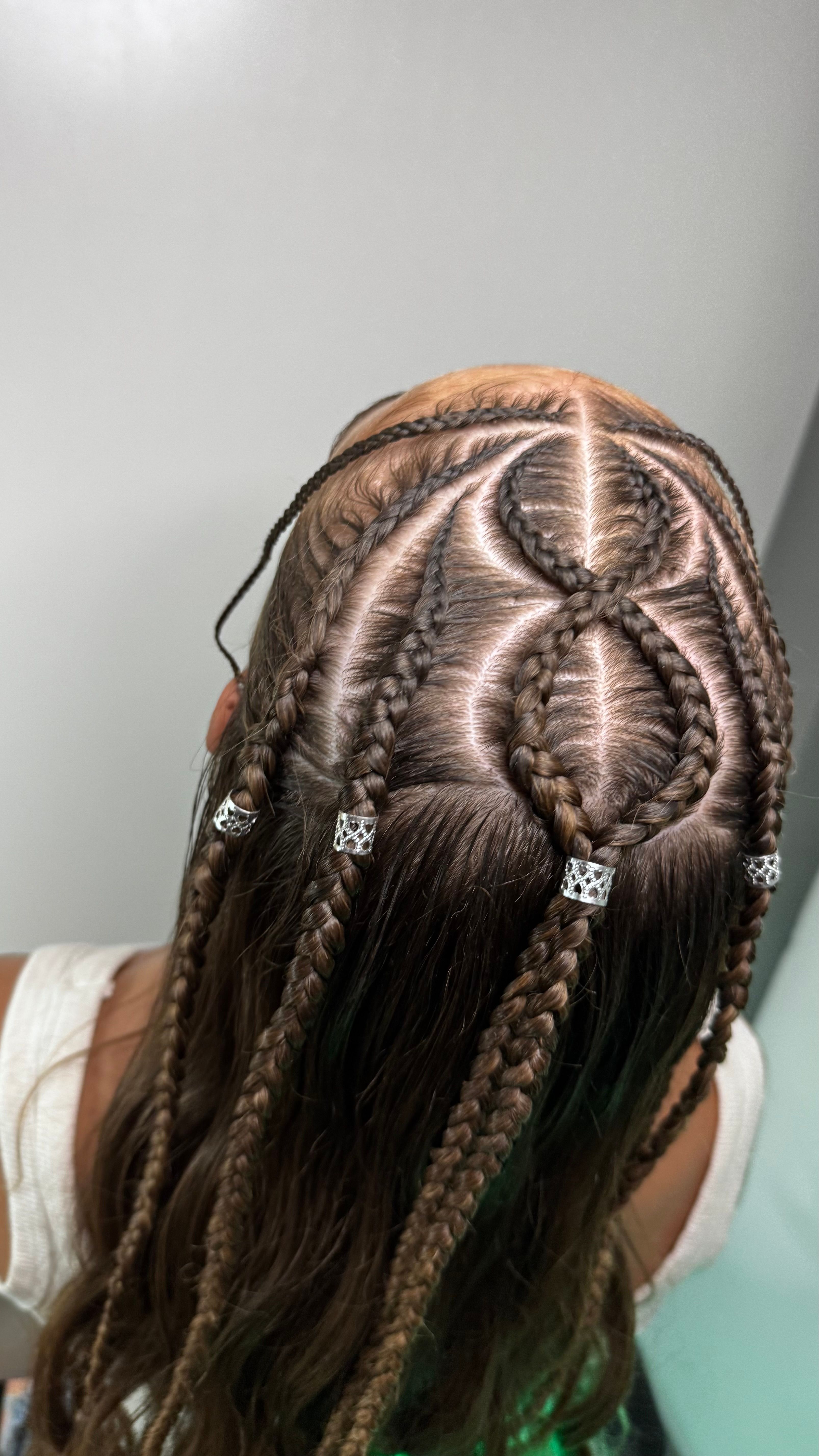 Victoria Santos — Intricate Braids & Twists ONESHOT Hair Awards entry
