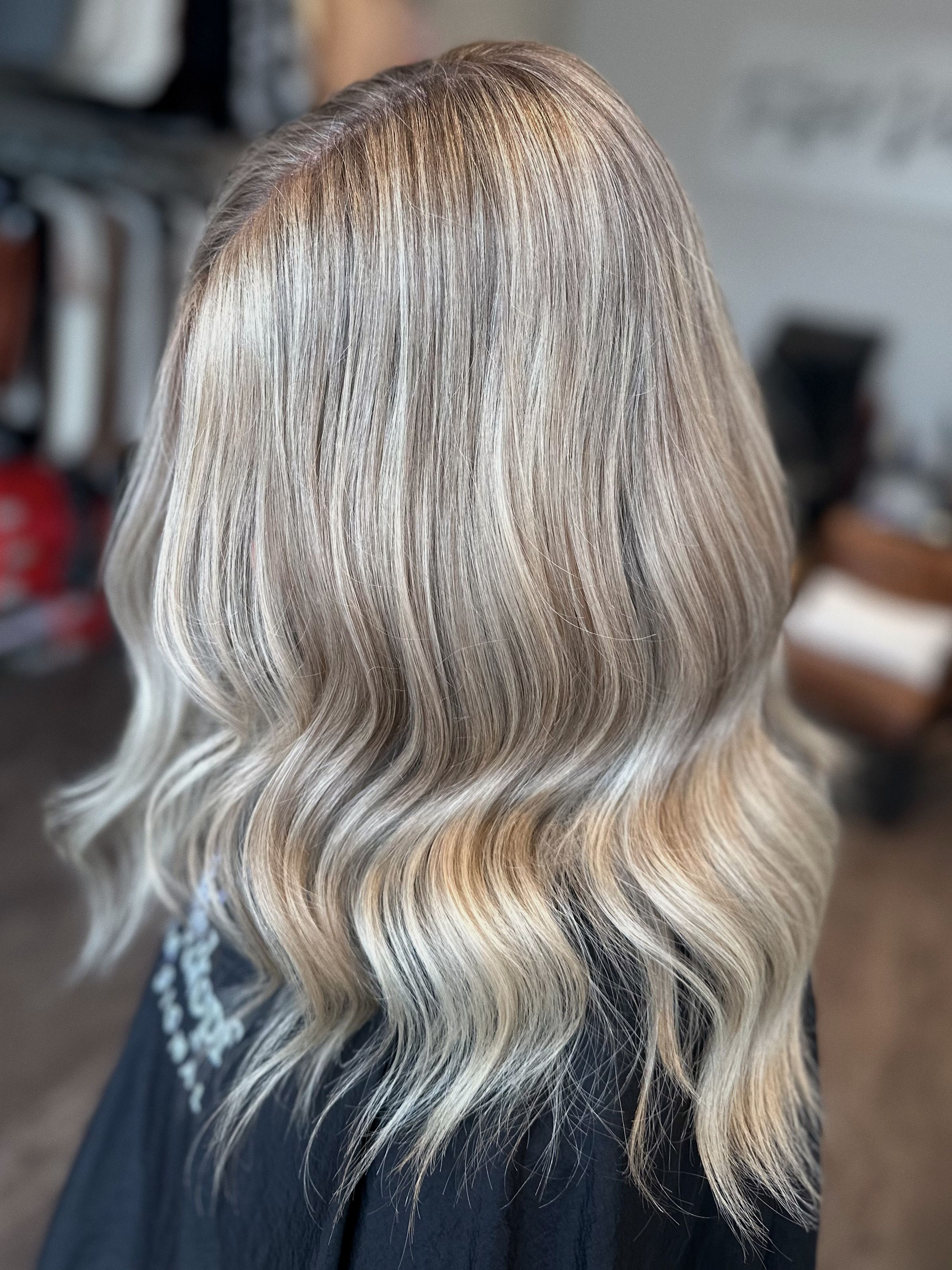 Jenna DeCosta — Blondes ONESHOT Hair Awards entry