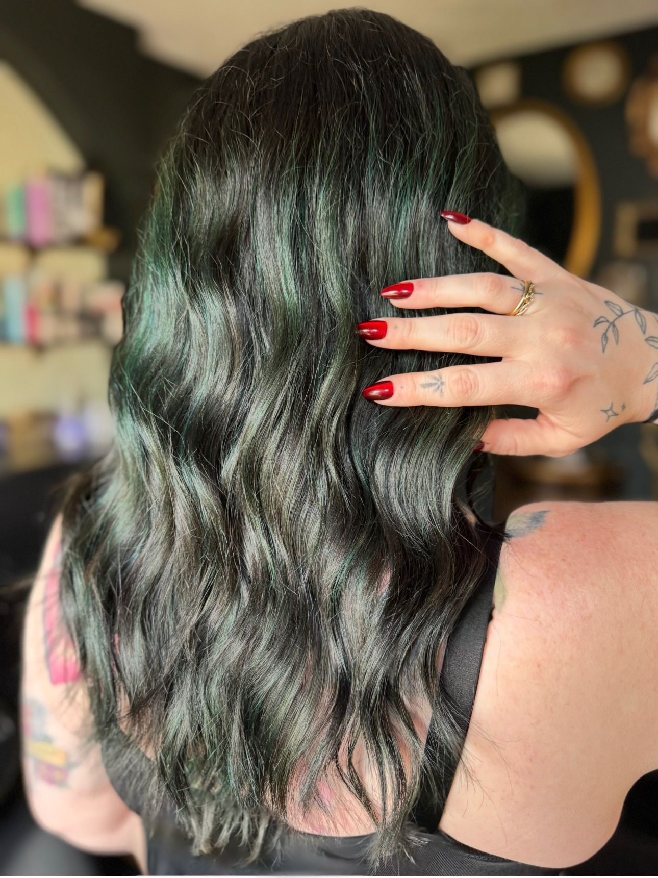 Amber Navarro — Creative Color ONESHOT Hair Awards entry
