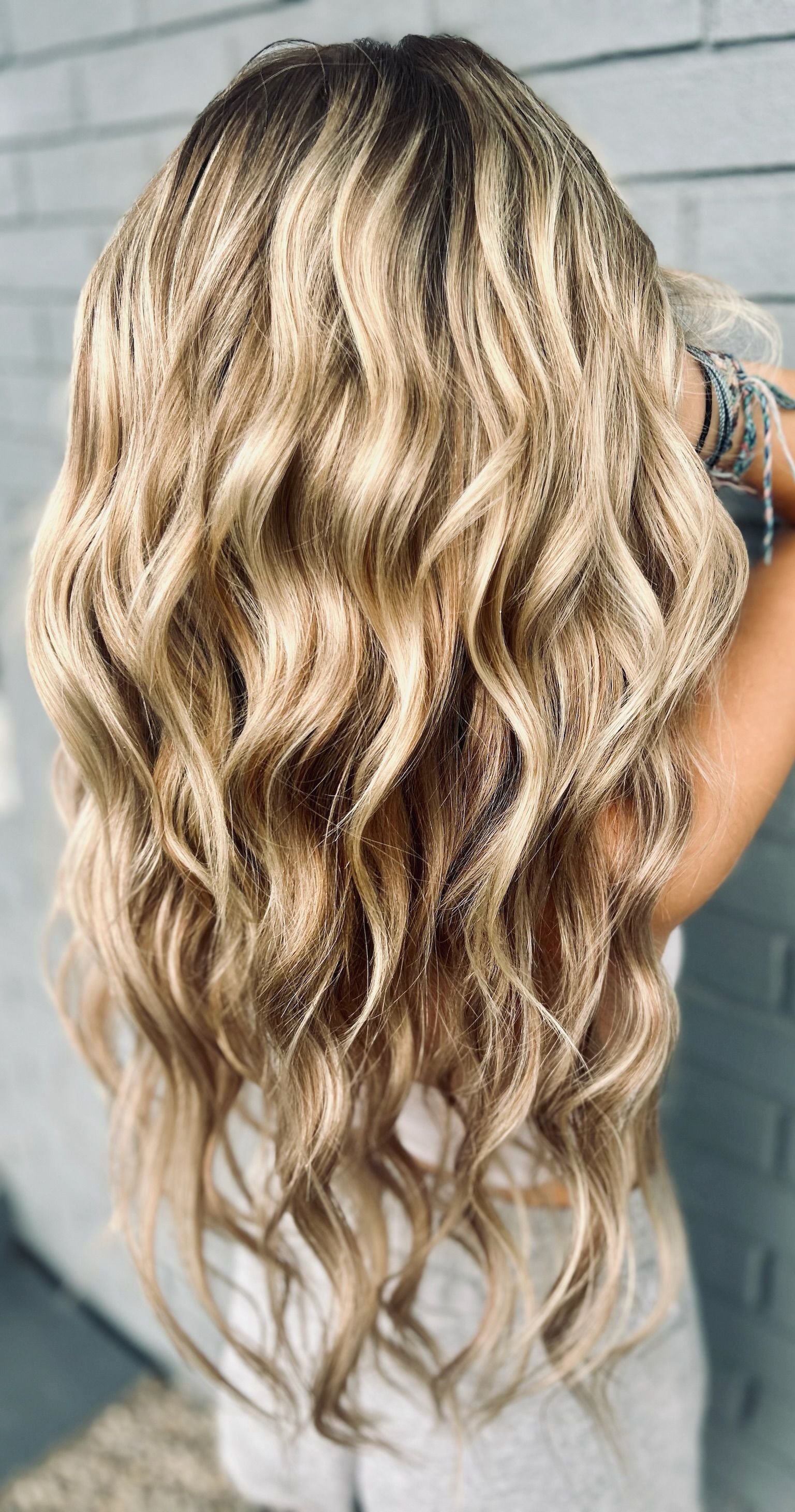 Lena Wollum — Blondes ONESHOT Hair Awards entry