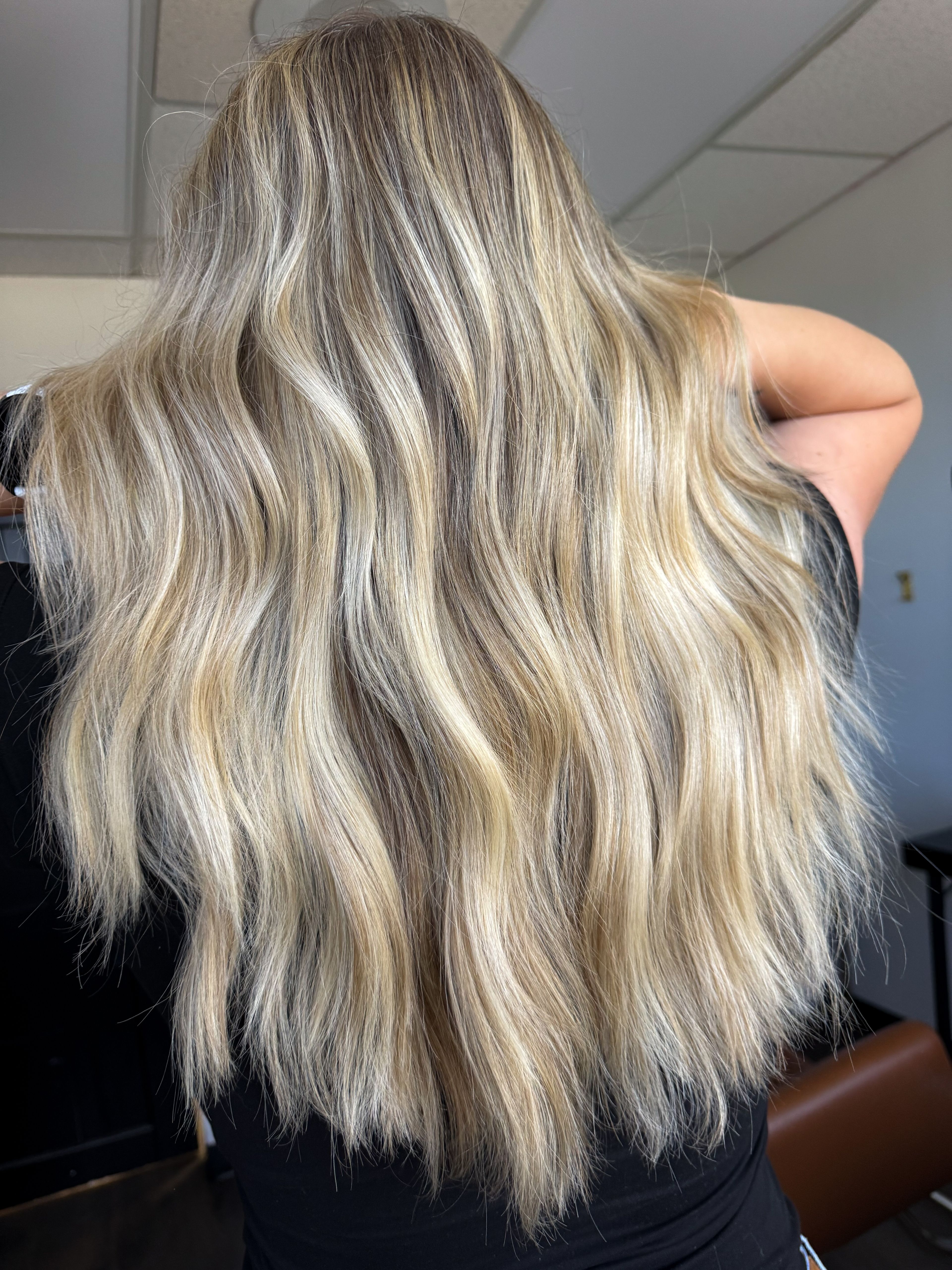 Melody Ringling — Blondes ONESHOT Hair Awards entry