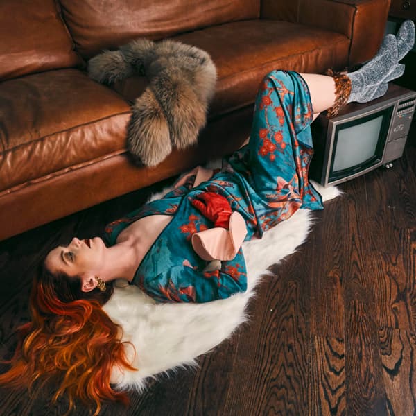 pravana-vivid-red-orange-hannah-edelman-3