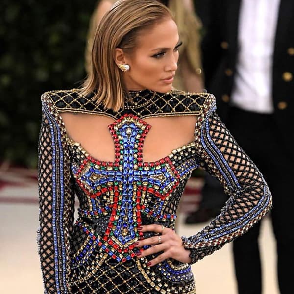 Jennifer Lopez's Sleek Wet Look For The Met Gala 2018