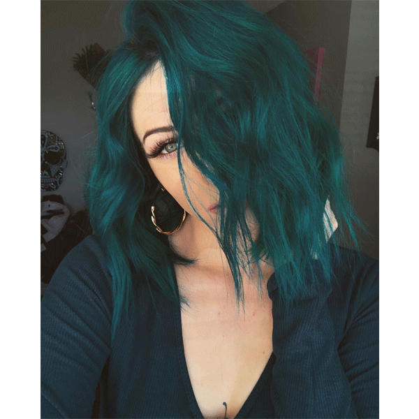 lob, short hair, green hair