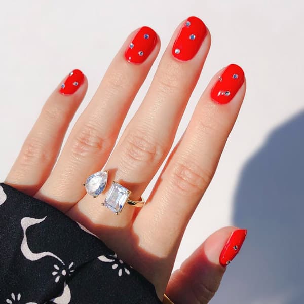 spring-nail-trend-embellishments-basecoatstories