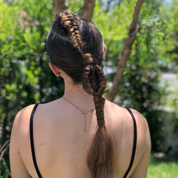 amika facebook live cobra, figure 8 and staircase braid