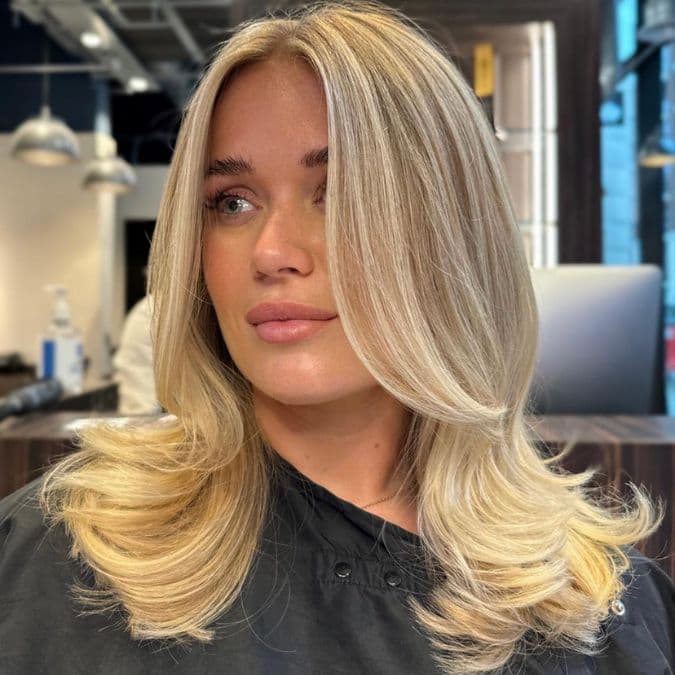 how to achieve expensive blonde timeless warm toning formulas teasylight foils quiet luxury hair blonde angel blonde creamy blonde with moroccanoil hair.by.suzi suzi angelina