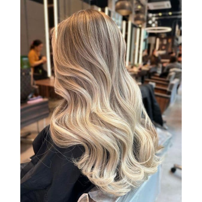 how to achieve expensive blonde timeless warm toning formulas teasylight foils quiet luxury hair blonde angel blonde creamy blonde with moroccanoil hair.by.suzi suzi angelina